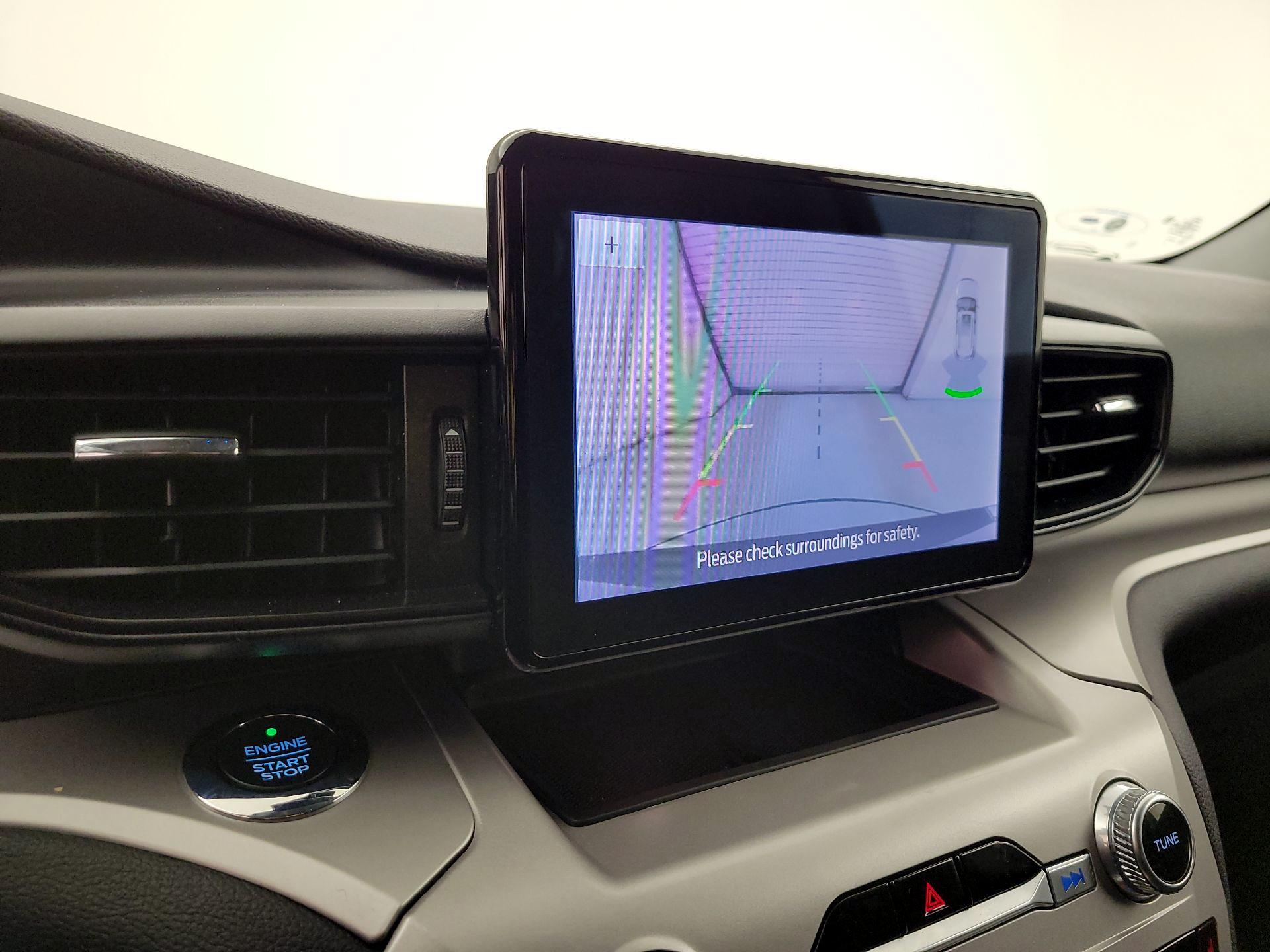 Thumbnail: 2021 Ford Explorer - 14