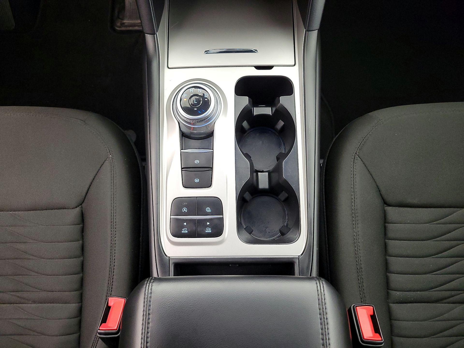 Thumbnail: 2021 Ford Explorer - 17