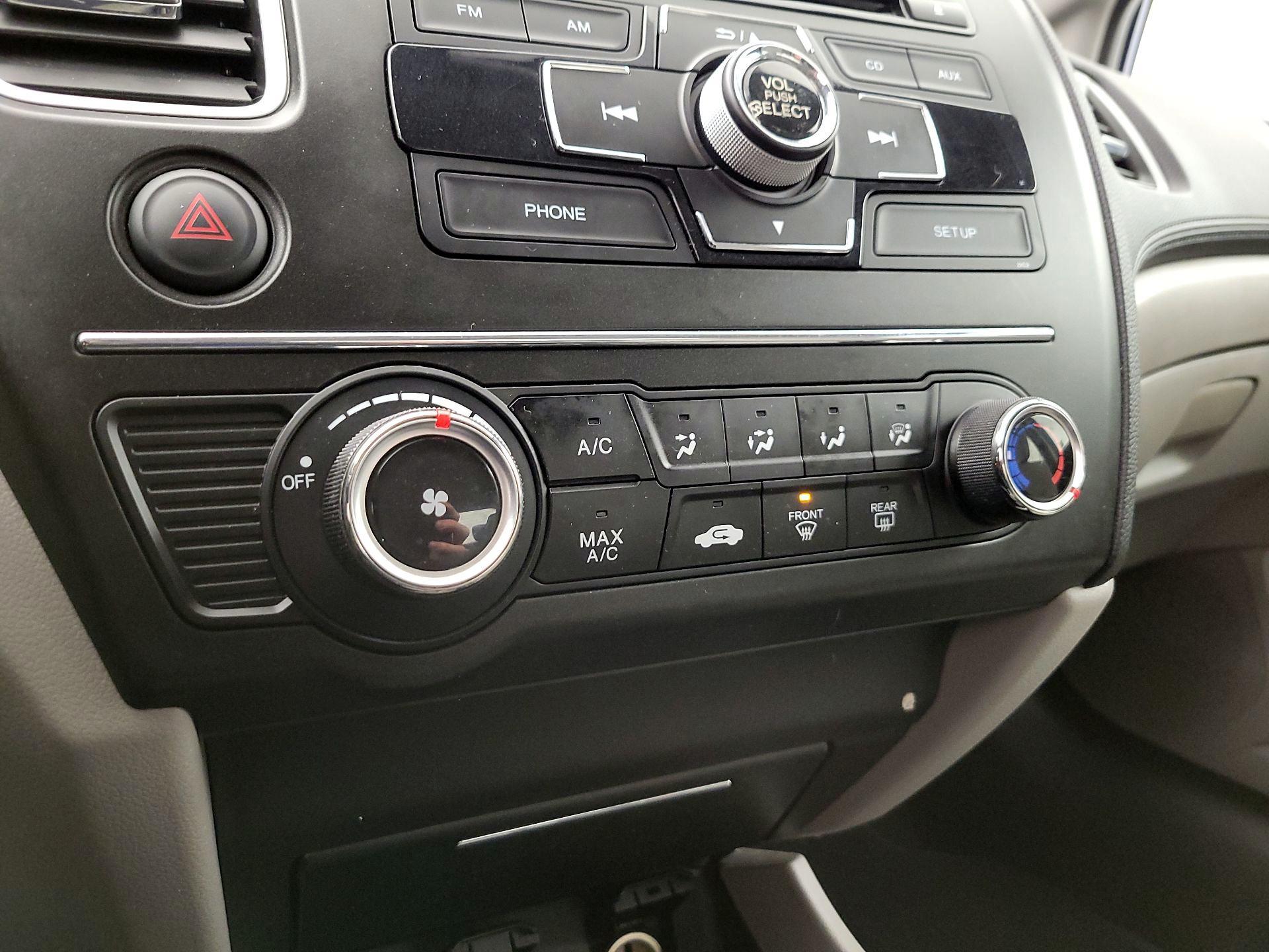 Thumbnail: 2015 Honda Civic - 16