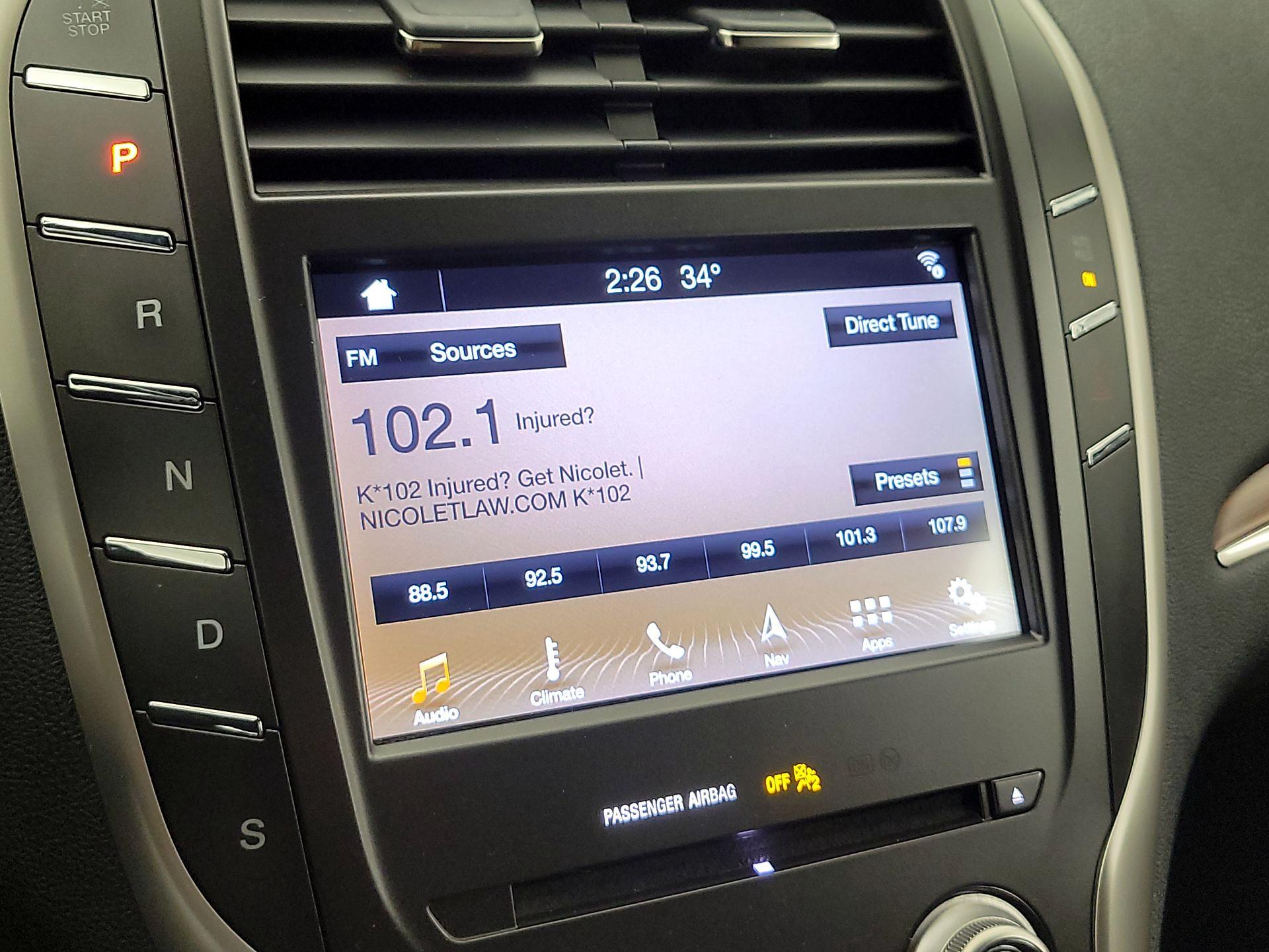 Thumbnail: 2019 Lincoln MKC - 16