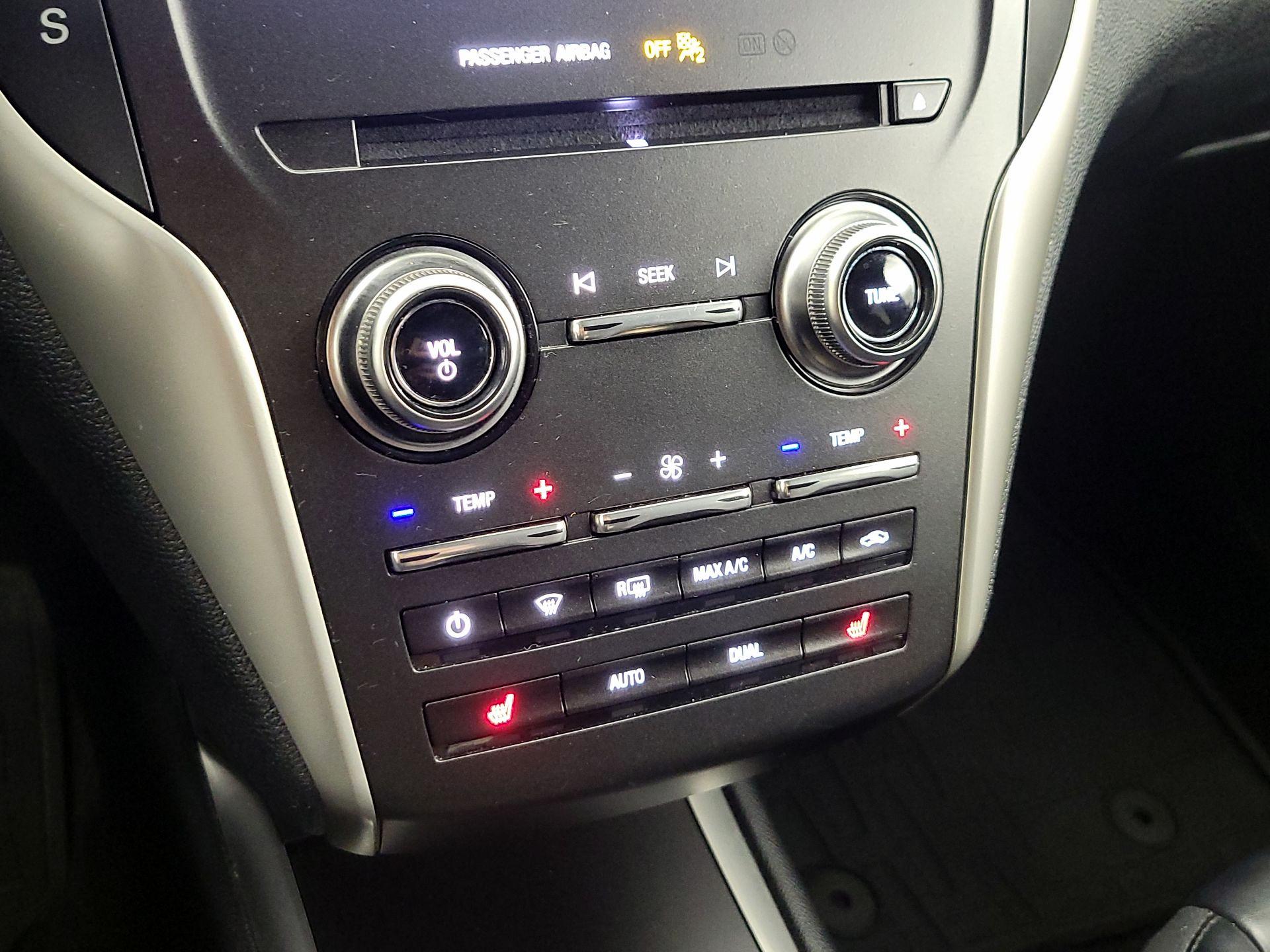 Thumbnail: 2019 Lincoln MKC - 17