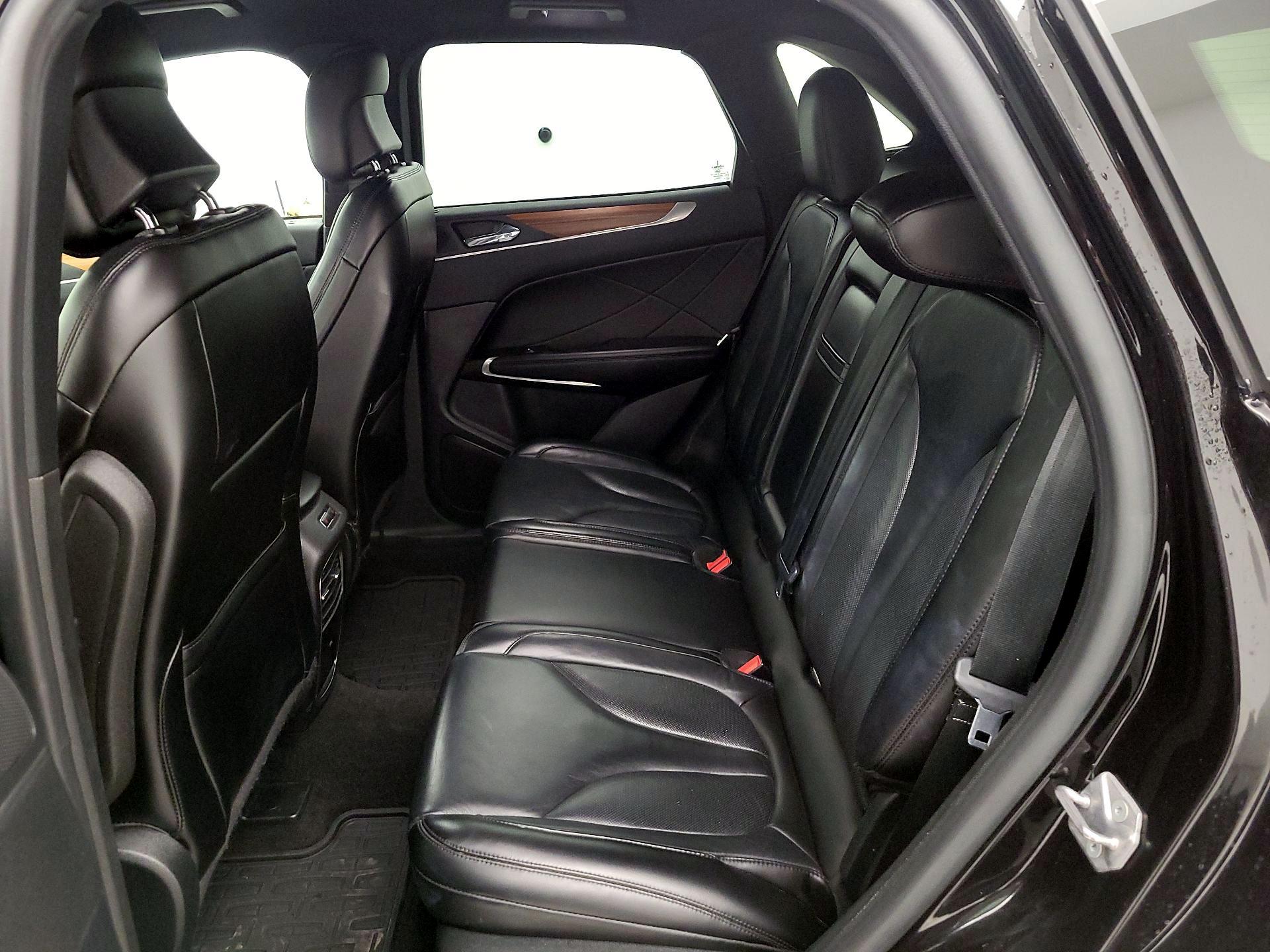 Thumbnail: 2019 Lincoln MKC - 20