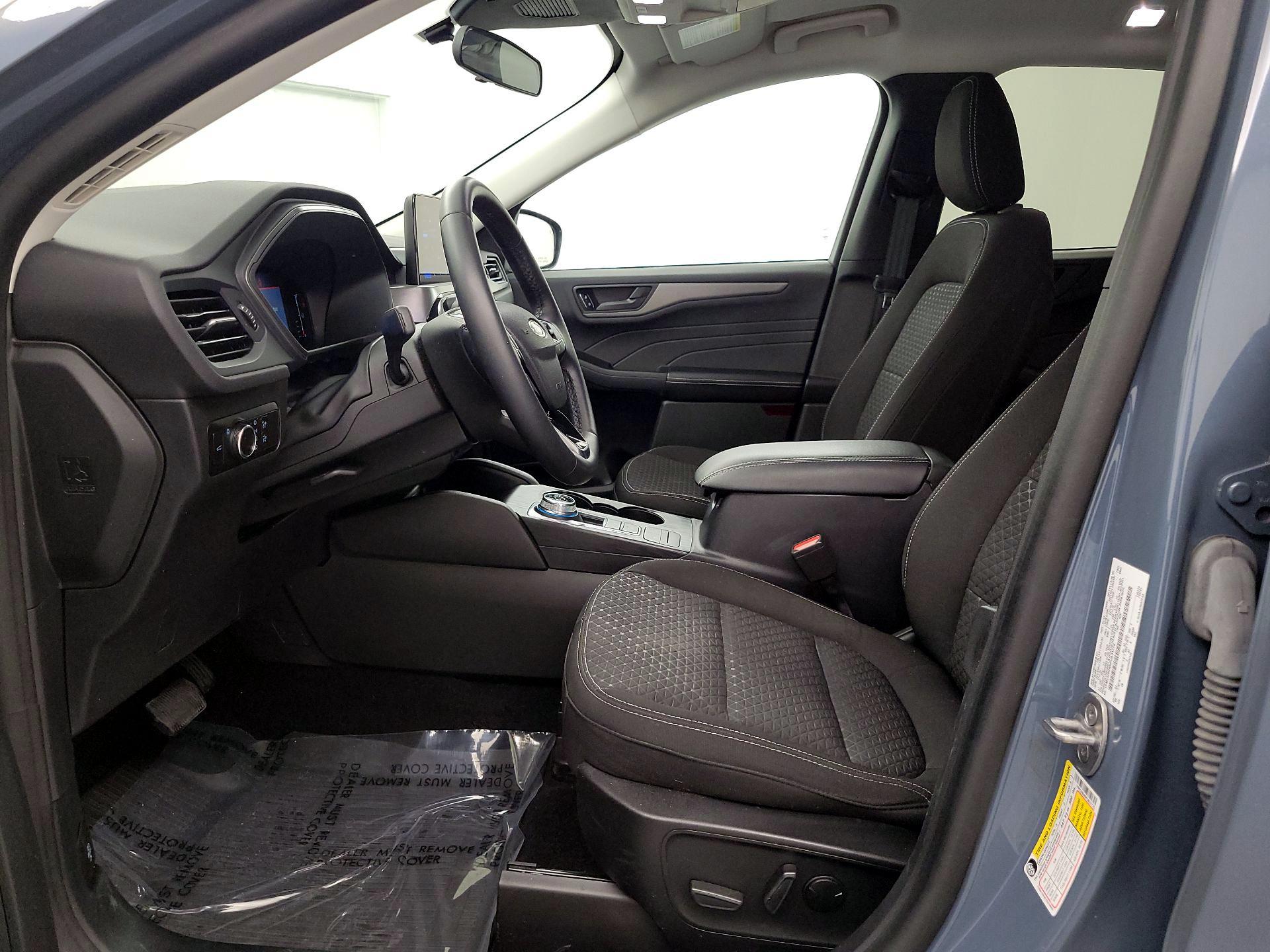 Thumbnail: 2023 Ford Escape - 11