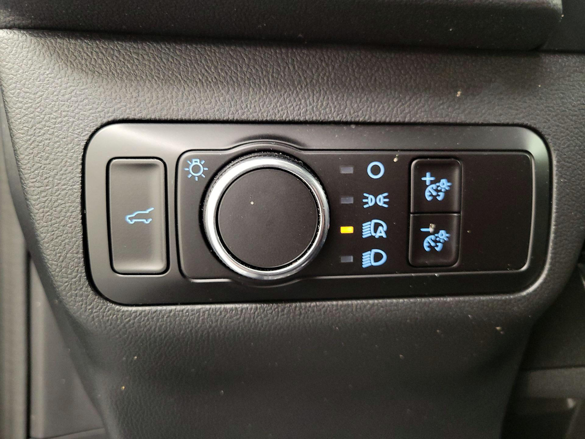 Thumbnail: 2023 Ford Escape - 13