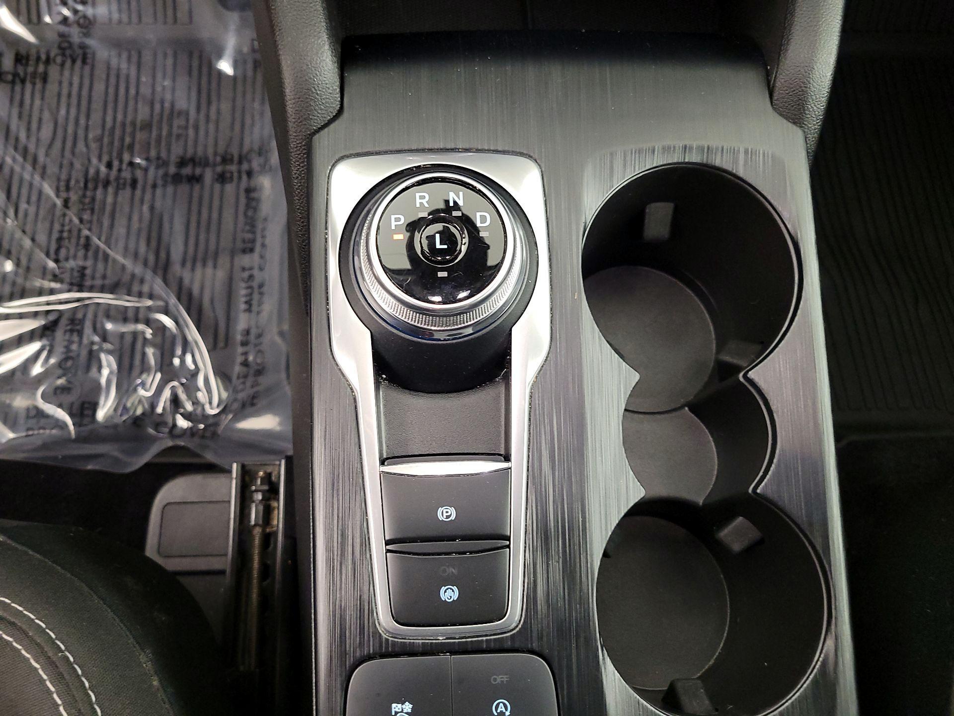 Thumbnail: 2023 Ford Escape - 17