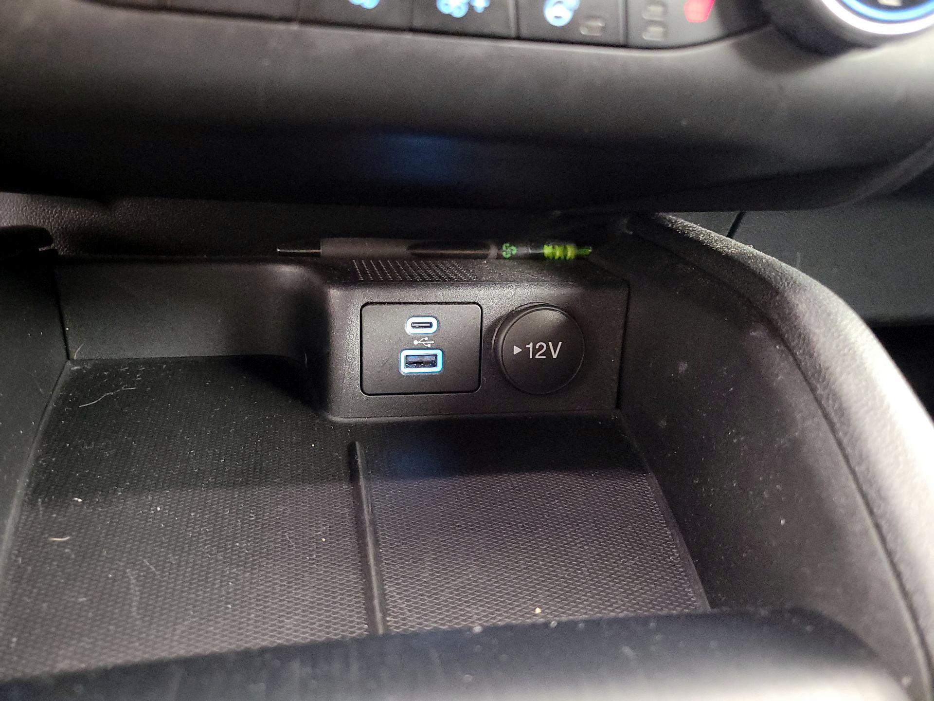 Thumbnail: 2023 Ford Escape - 18