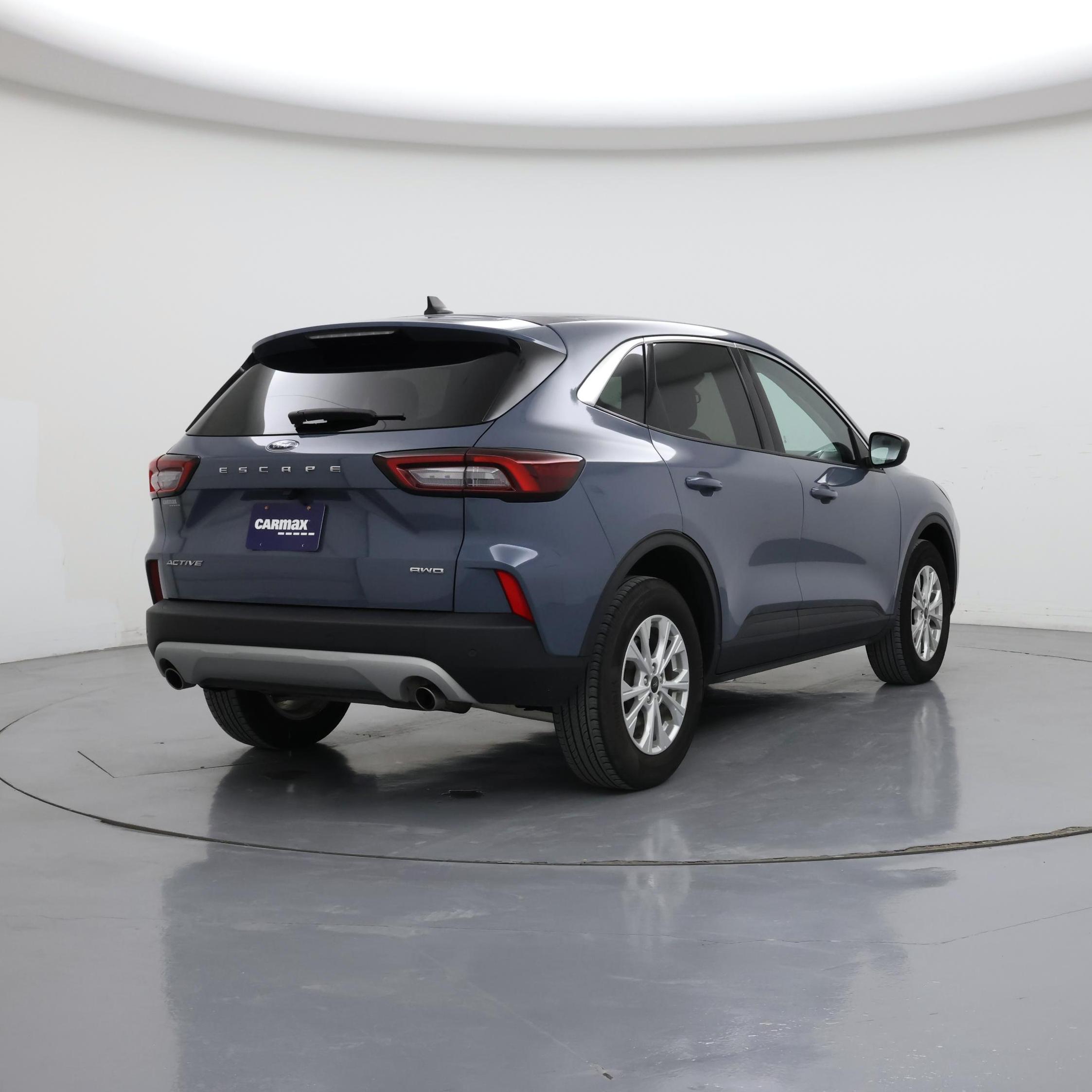 Thumbnail: 2023 Ford Escape - 8