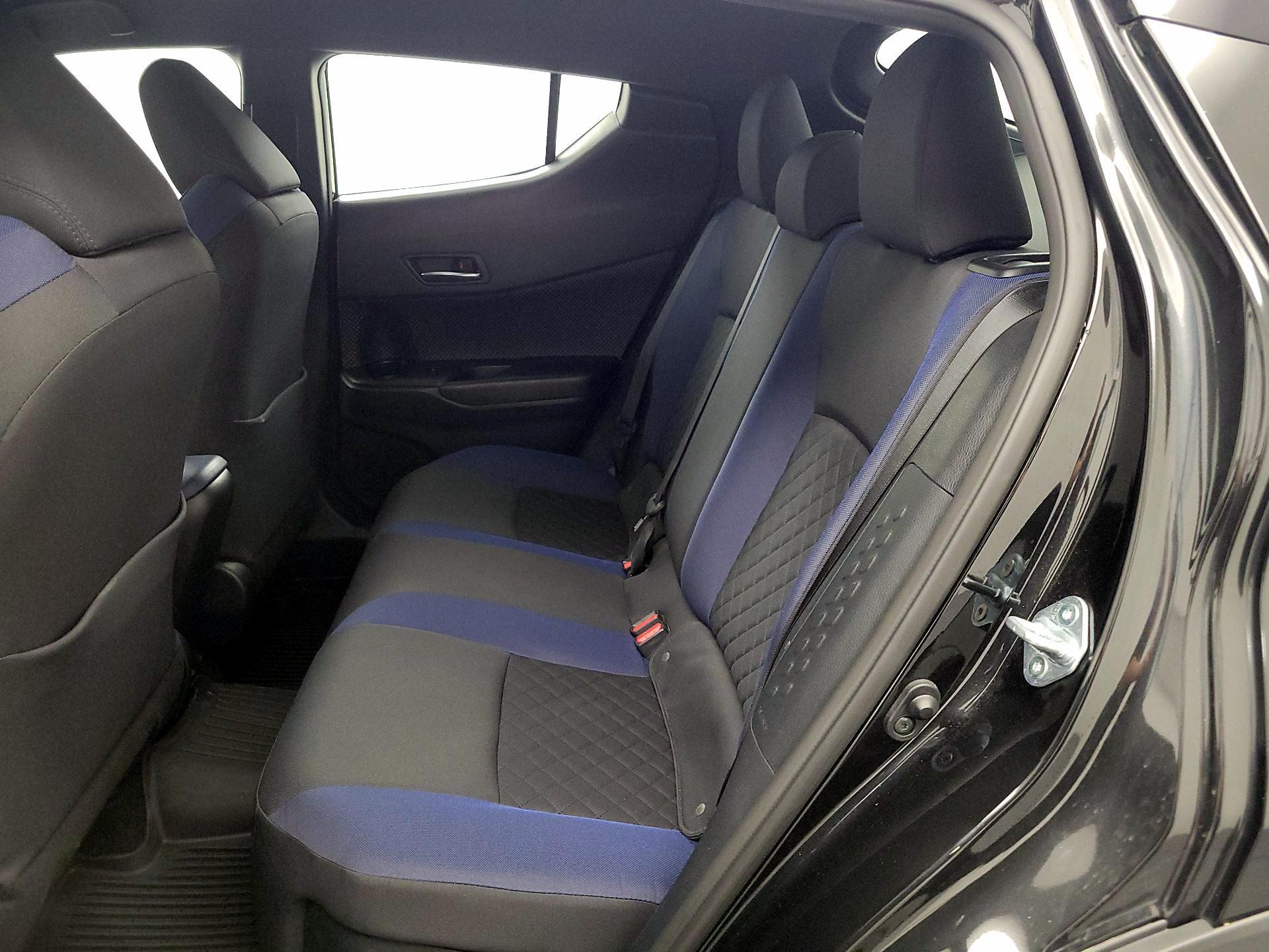 Thumbnail: 2021 Toyota C-HR - 19