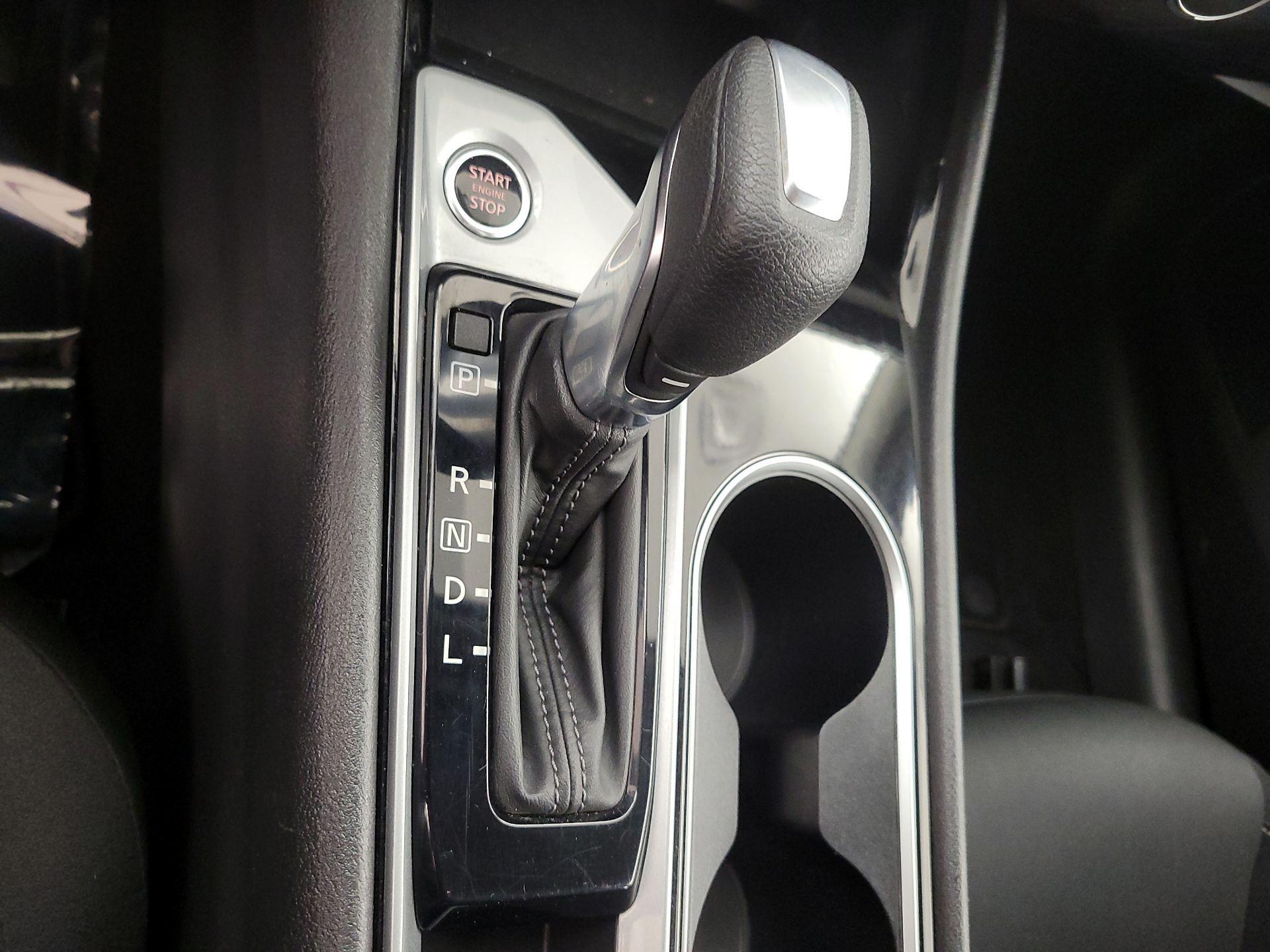 Thumbnail: 2024 Nissan Altima - 17