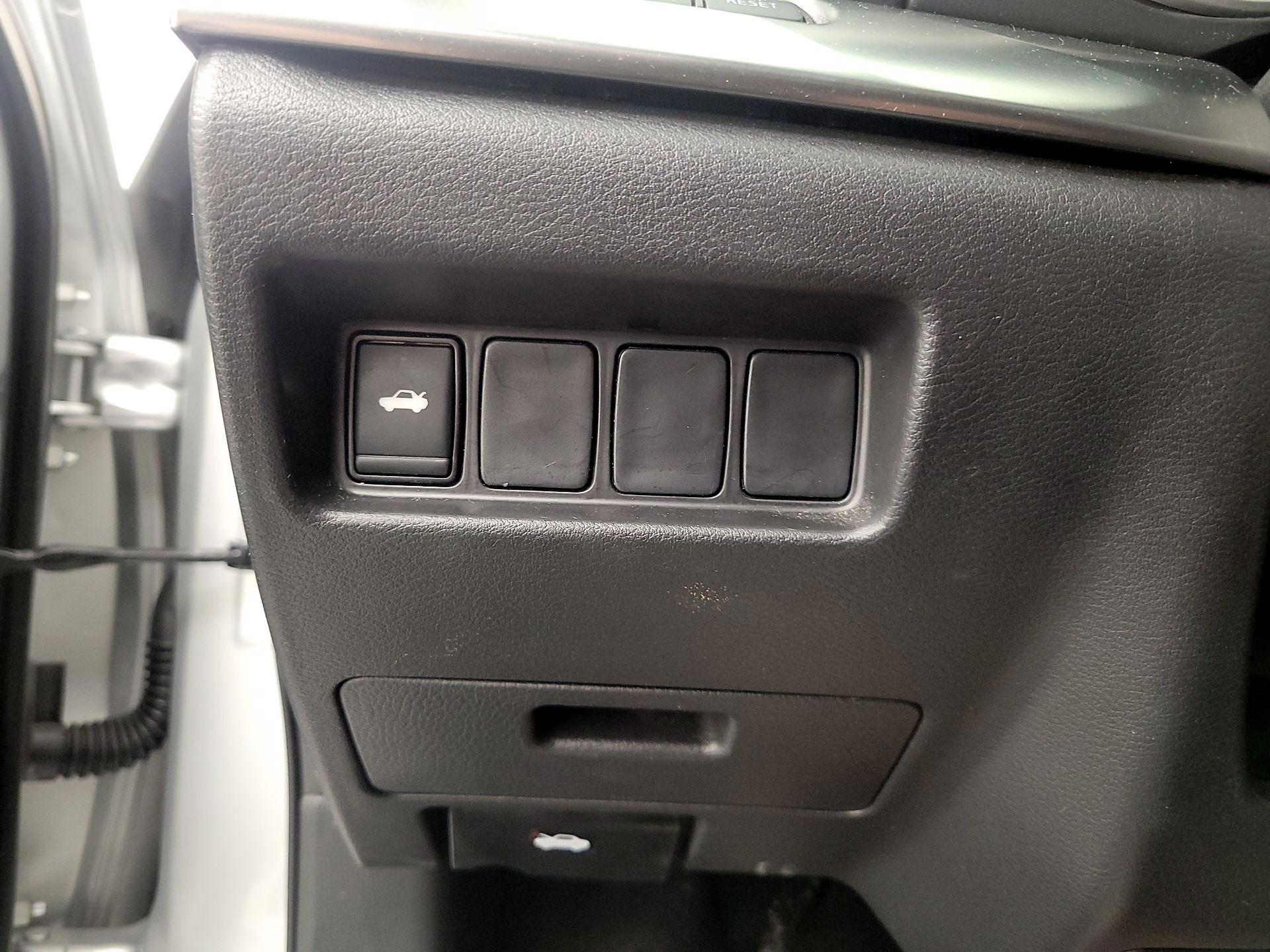 Thumbnail: 2023 Nissan Maxima - 13