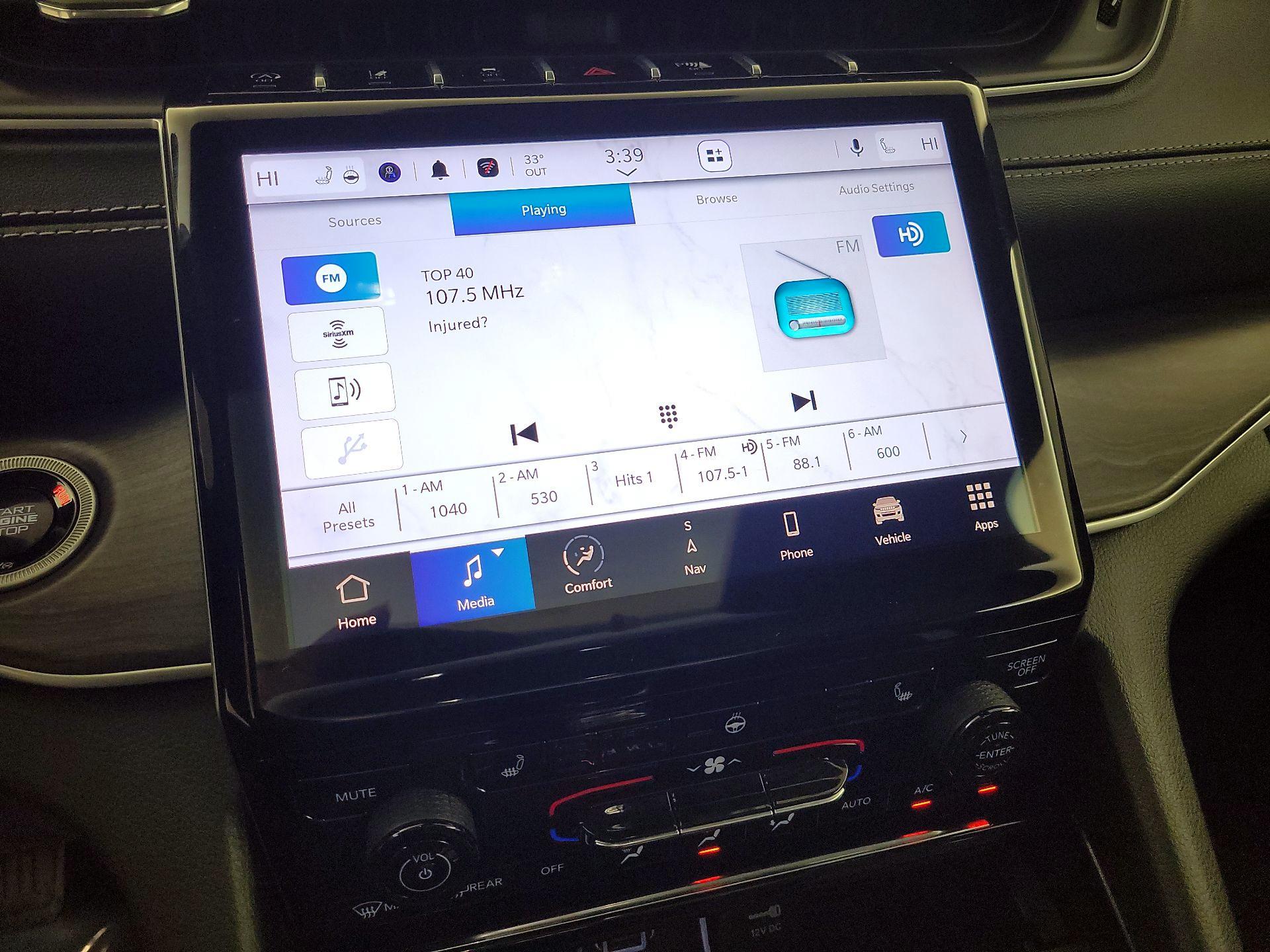 Thumbnail: 2024 Jeep Grand Cherokee - 16