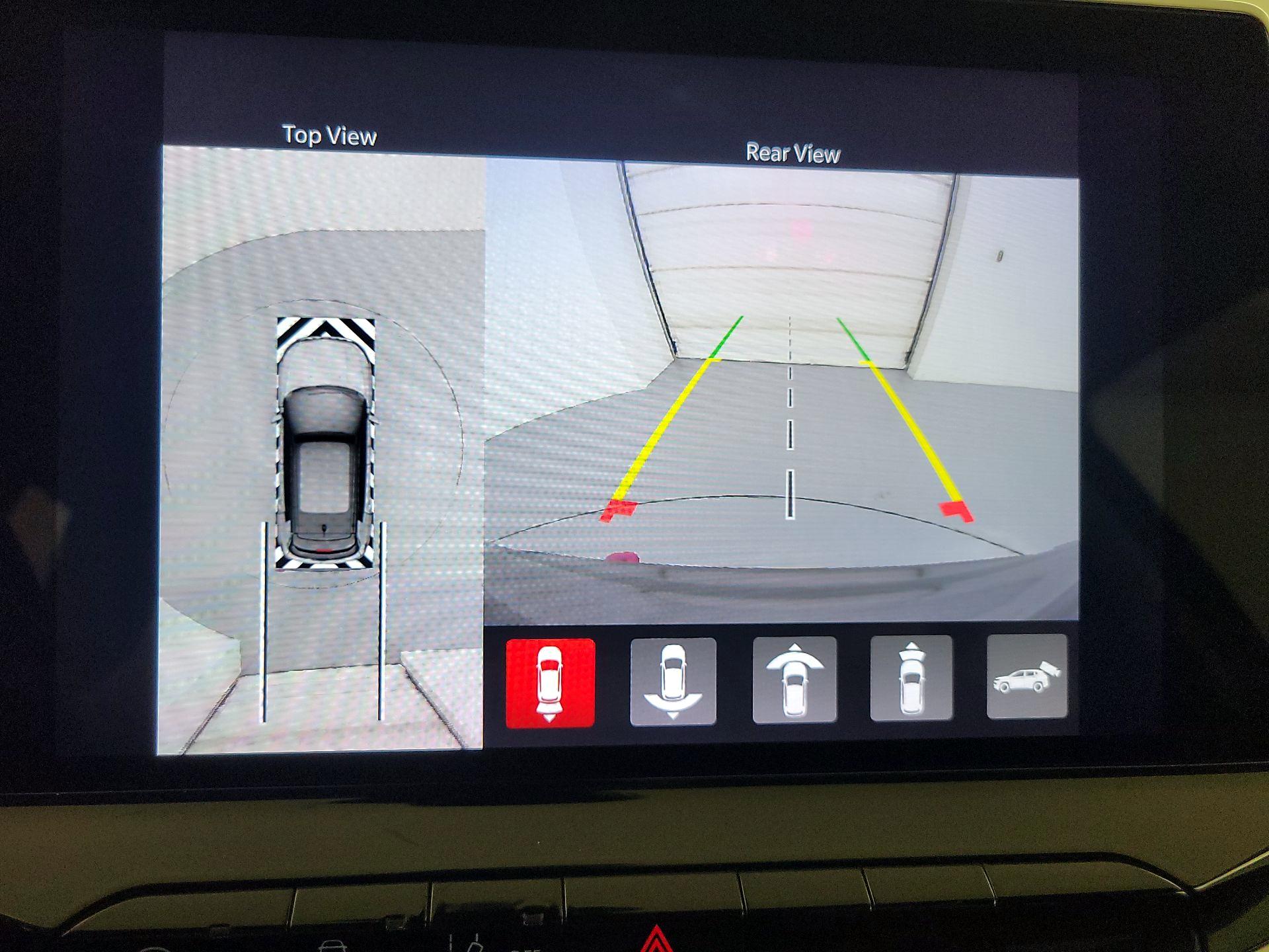 Thumbnail: 2022 Jeep Compass - 15