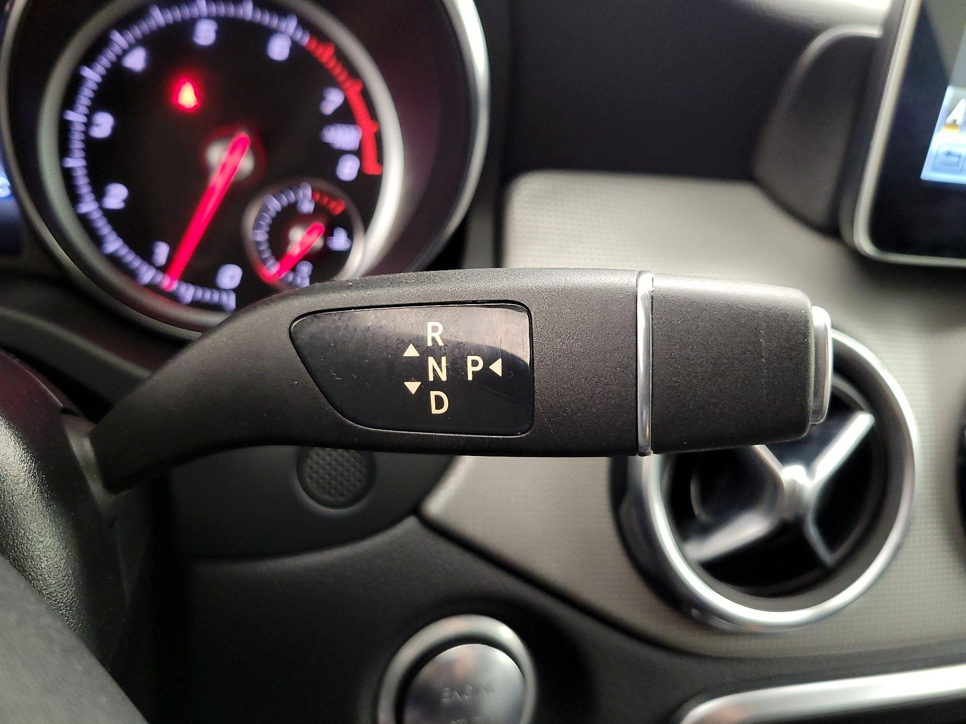 Thumbnail: 2020 Mercedes-Benz GLA - 18