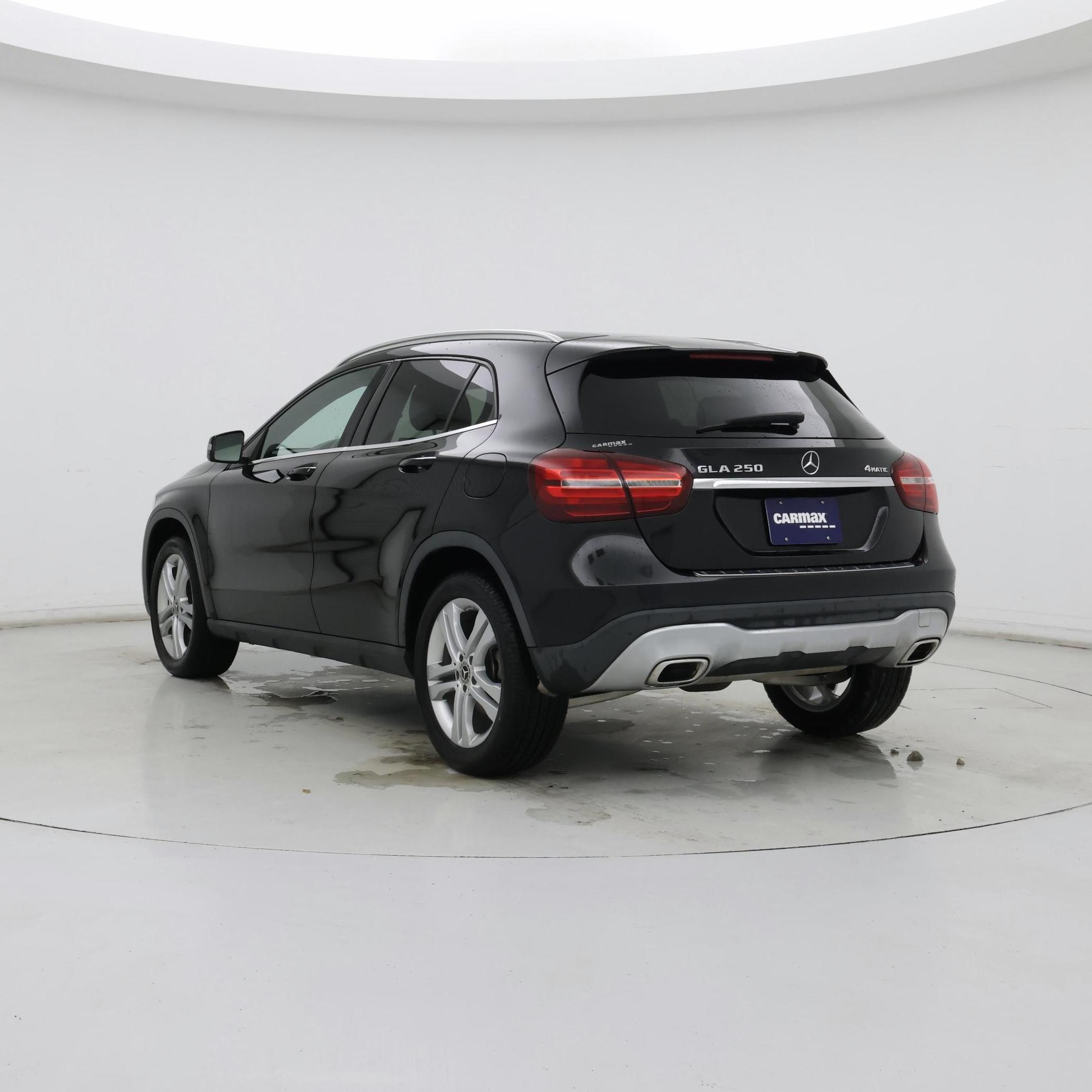 Thumbnail: 2020 Mercedes-Benz GLA - 2