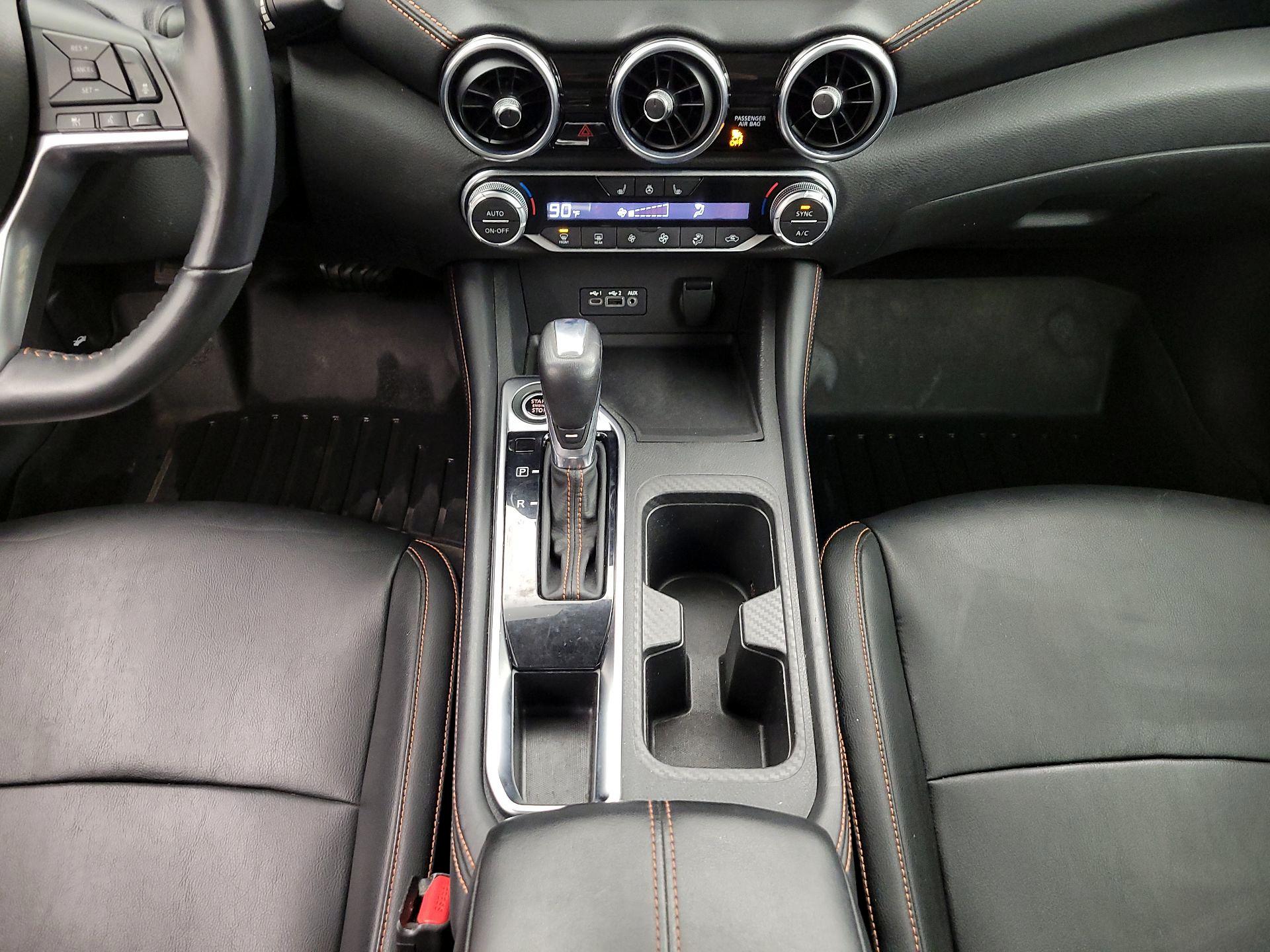 Thumbnail: 2020 Nissan Sentra - 17