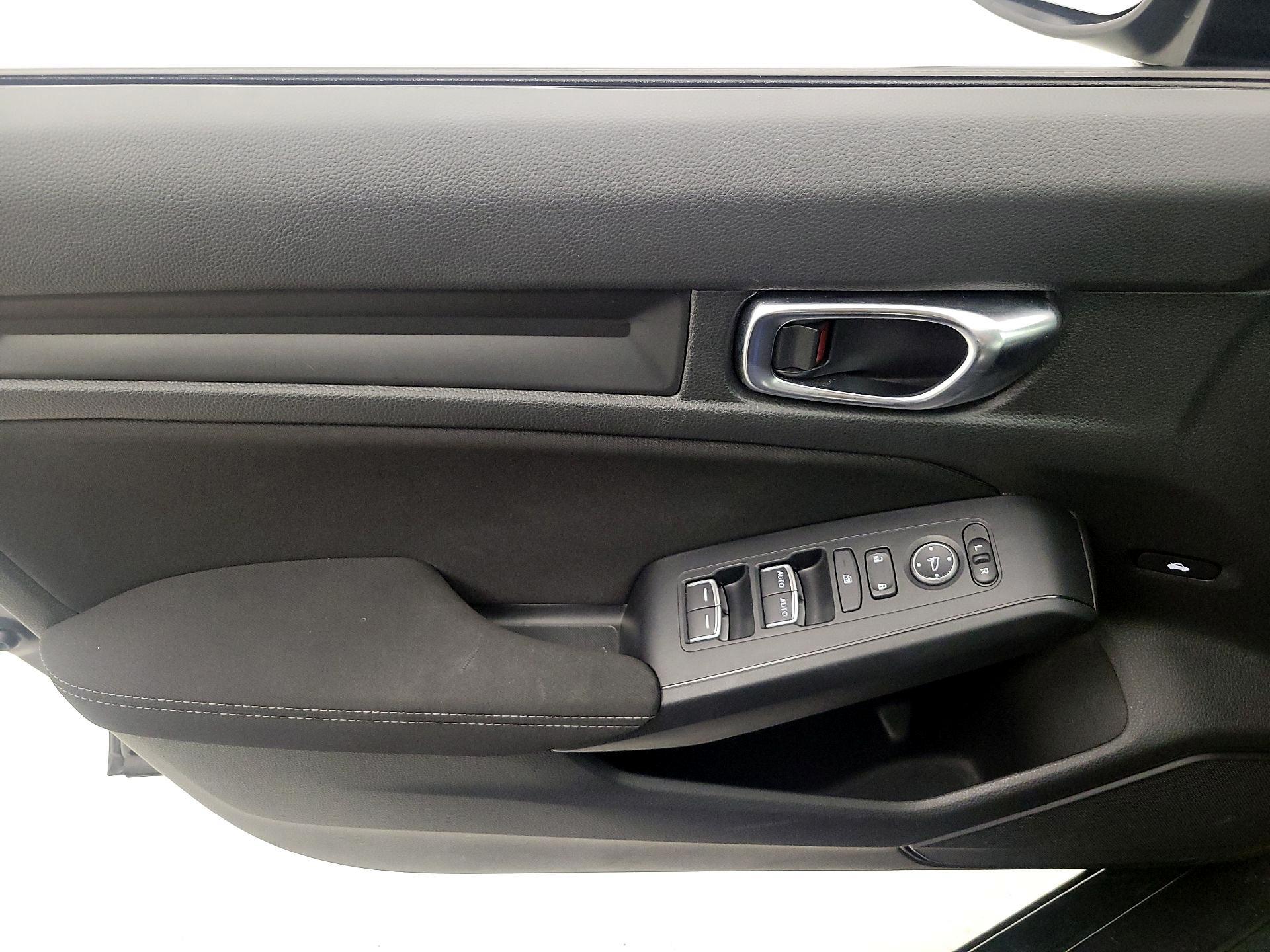 Thumbnail: 2024 Honda Civic - 12