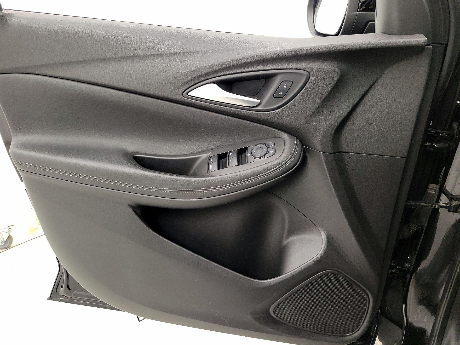 Thumbnail: 2020 Buick Encore GX - 12