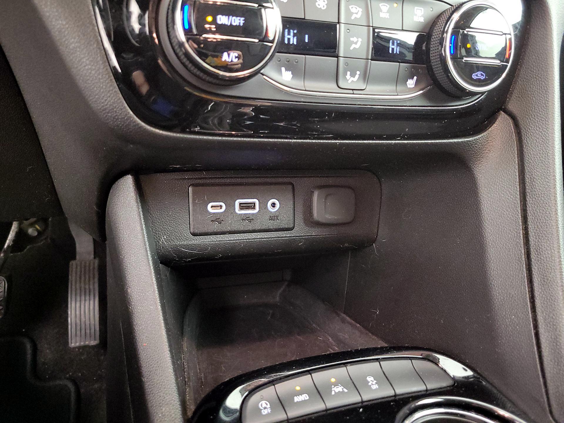 Thumbnail: 2020 Buick Encore GX - 19