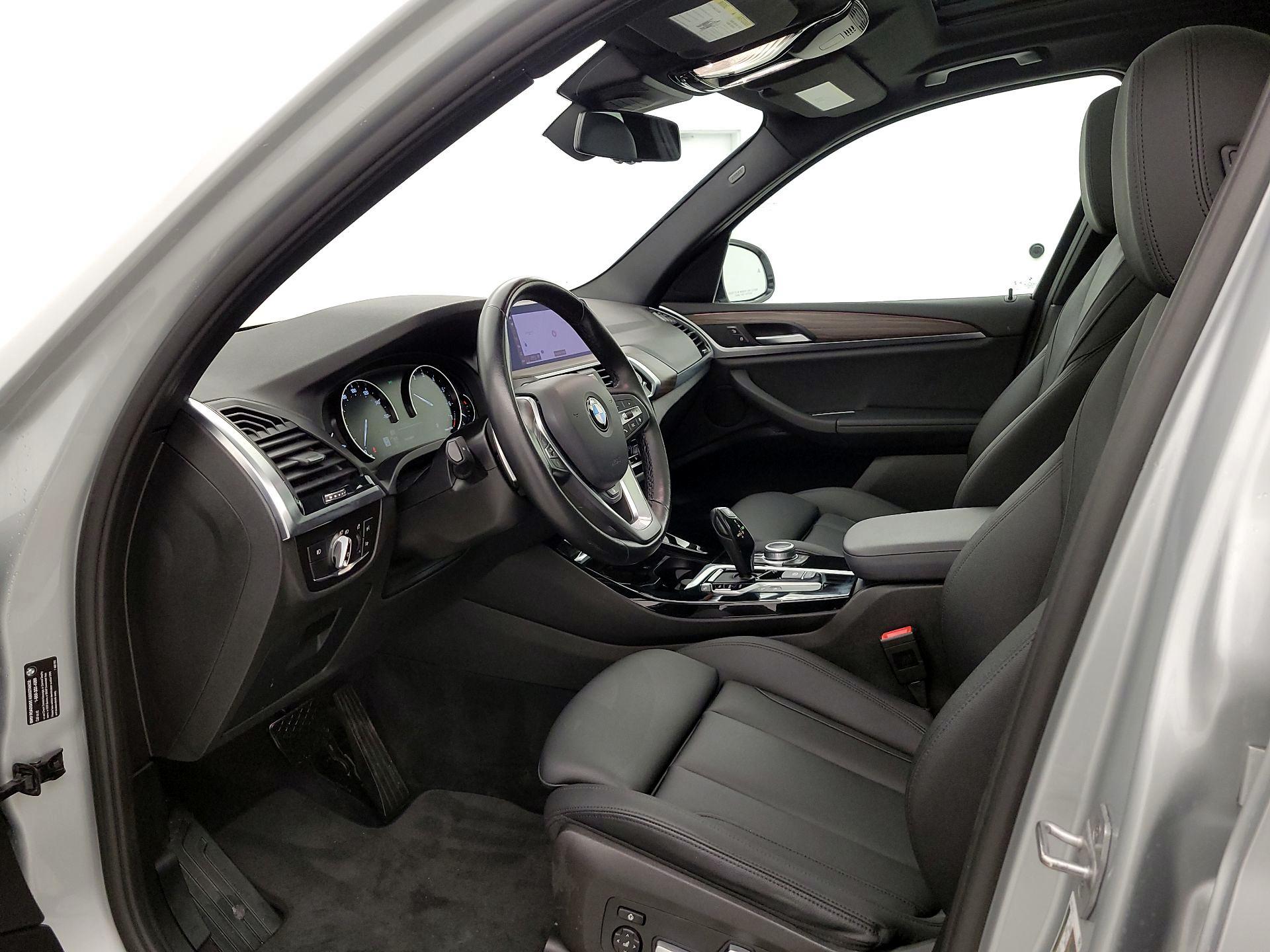 Thumbnail: 2021 BMW X3 - 11