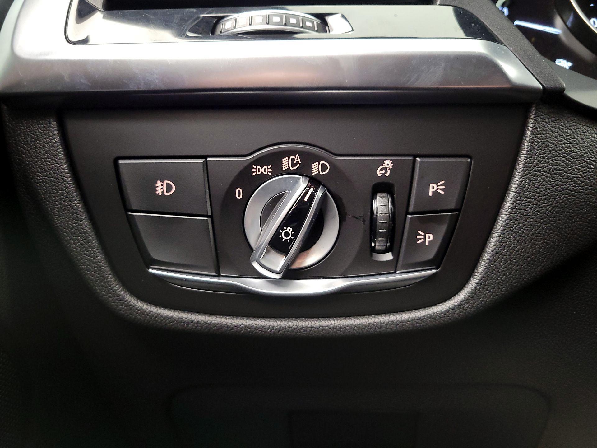 Thumbnail: 2021 BMW X3 - 13