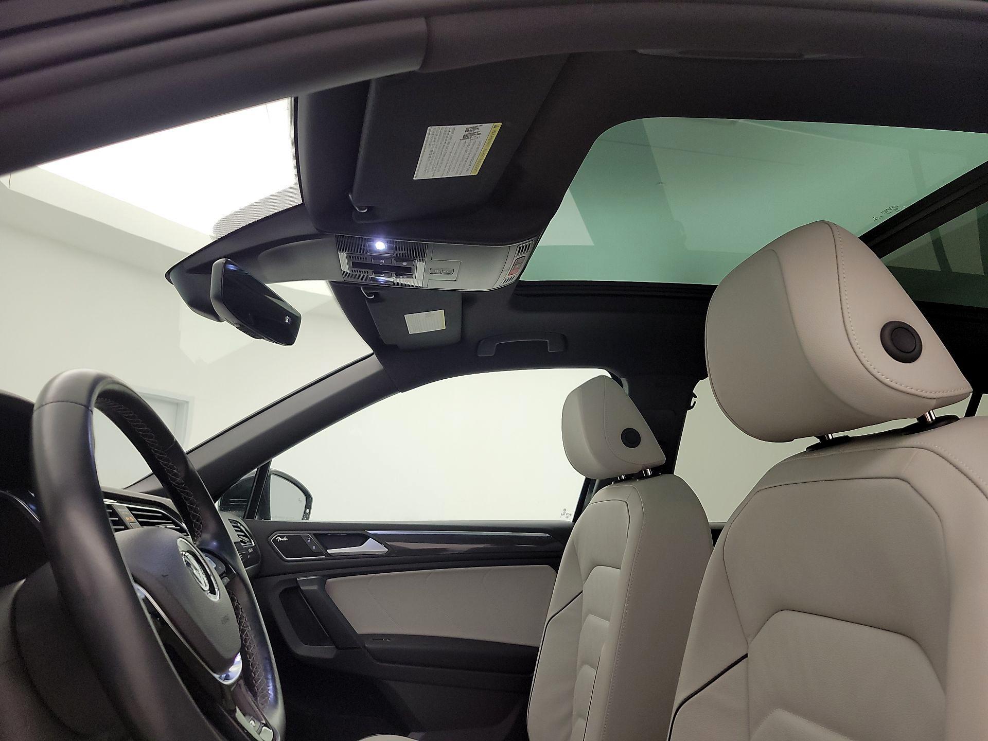 Thumbnail: 2019 Volkswagen Tiguan - 20