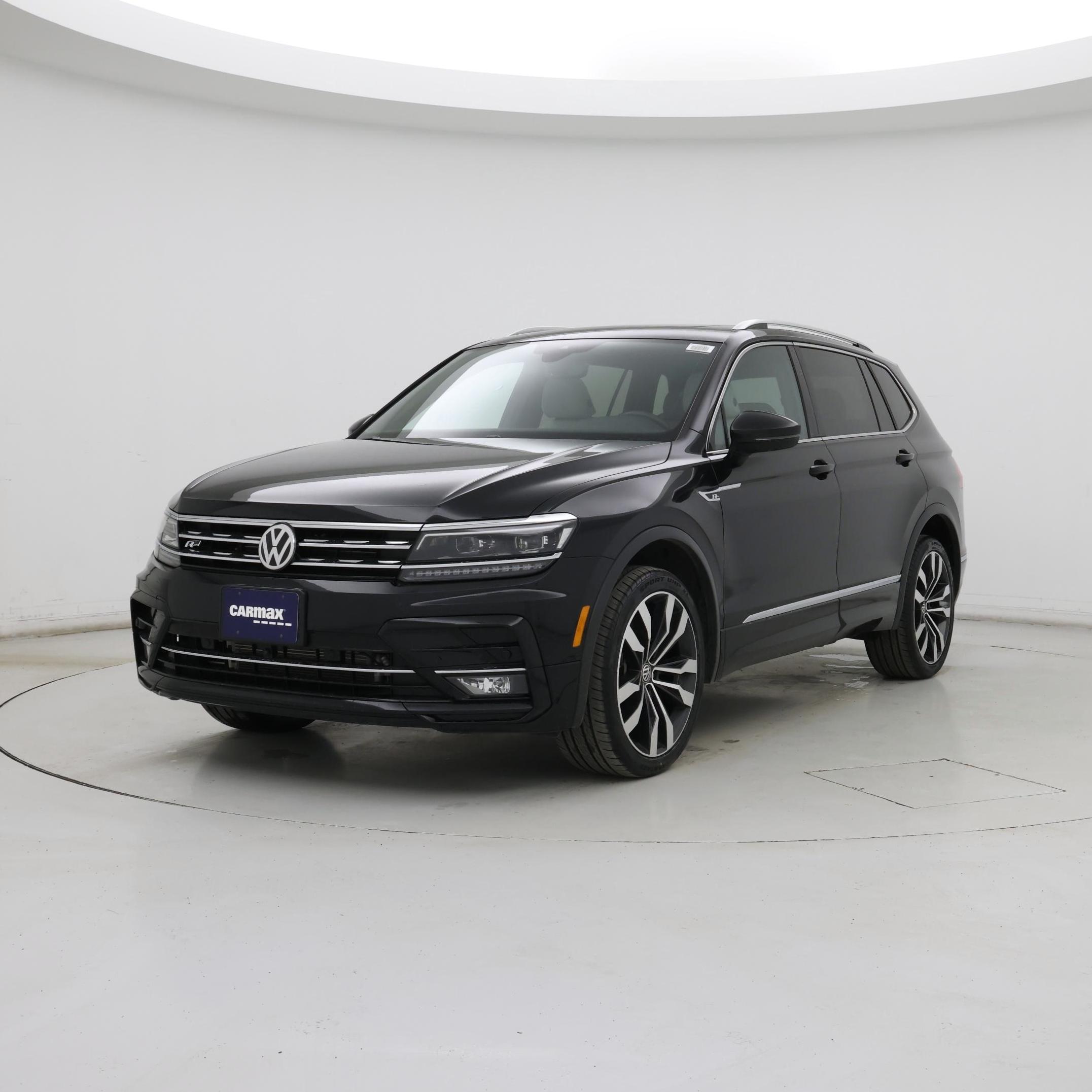 Thumbnail: 2019 Volkswagen Tiguan - 4