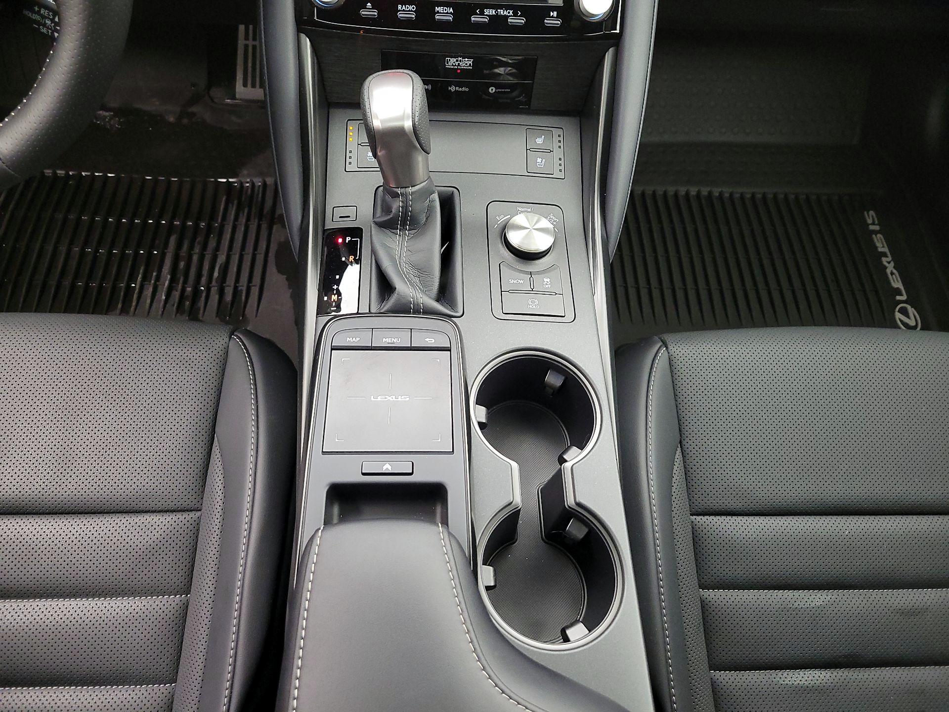 Thumbnail: 2024 Lexus IS - 18