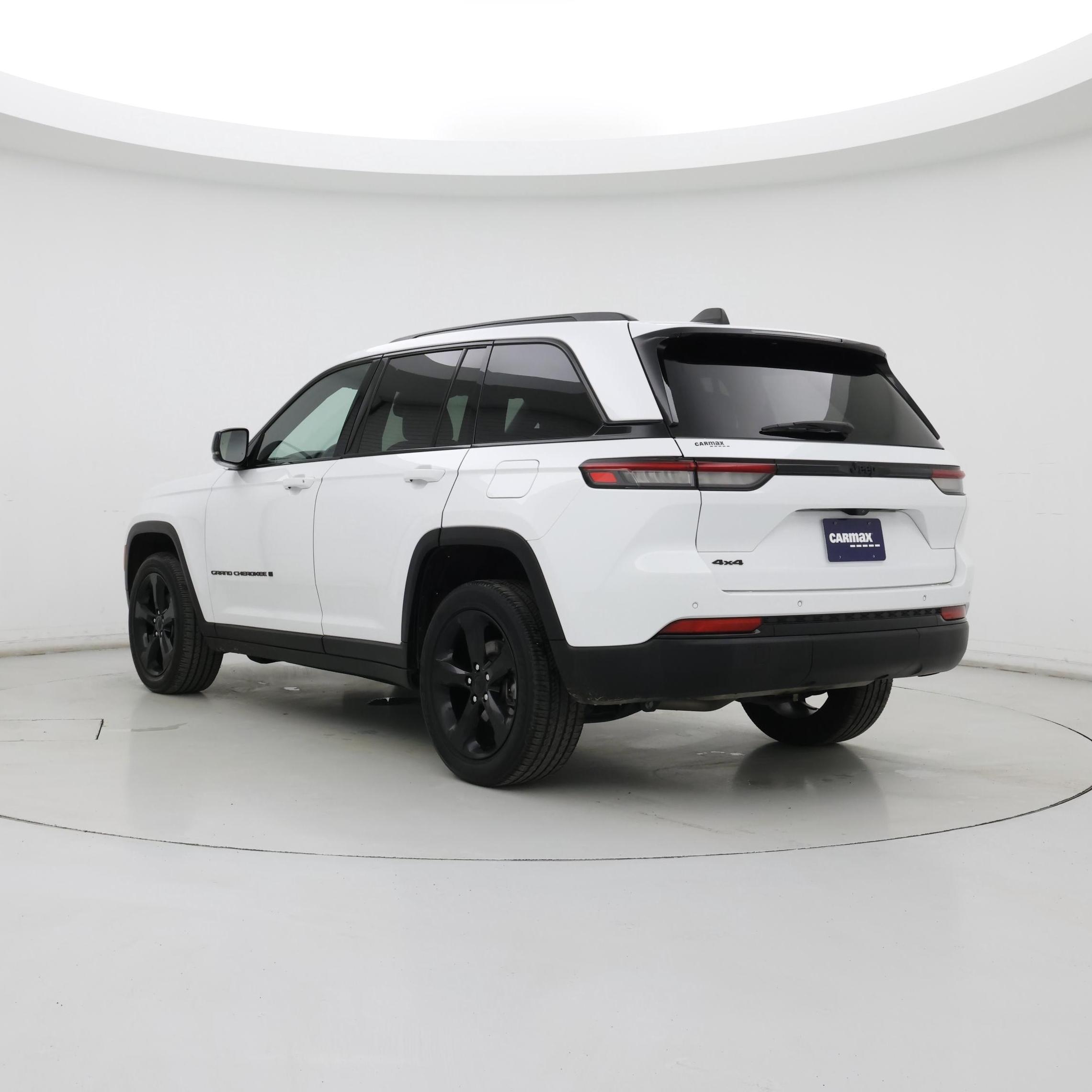 Thumbnail: 2023 Jeep Grand Cherokee - 2