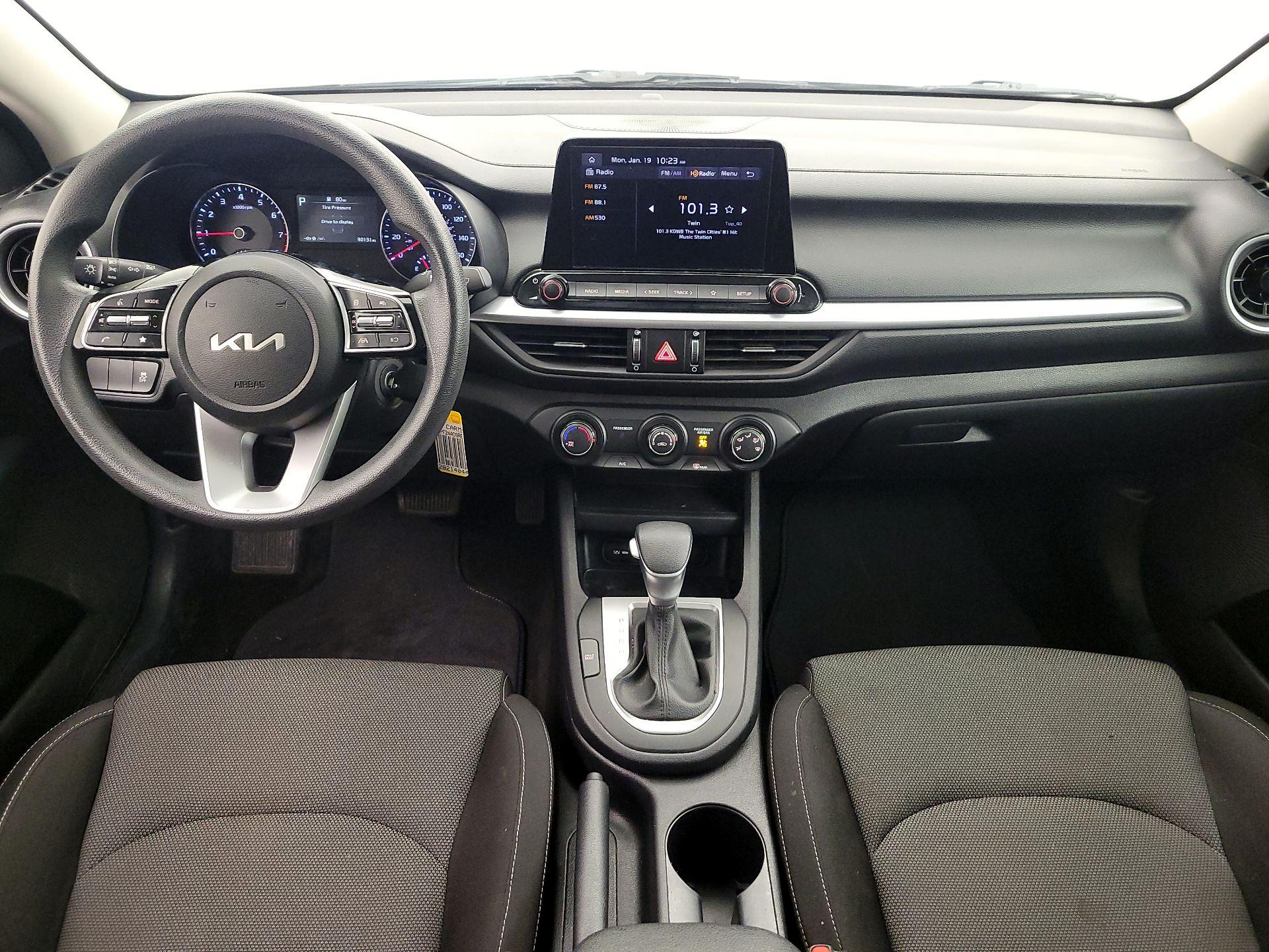 Thumbnail: 2024 Kia Forte - 9