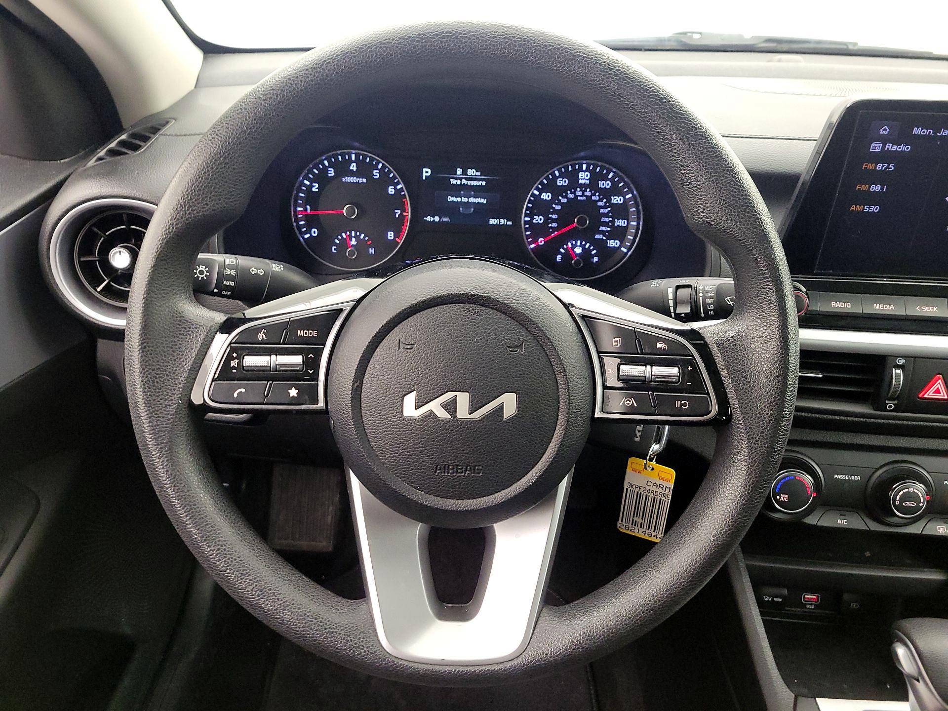 Thumbnail: 2024 Kia Forte - 10