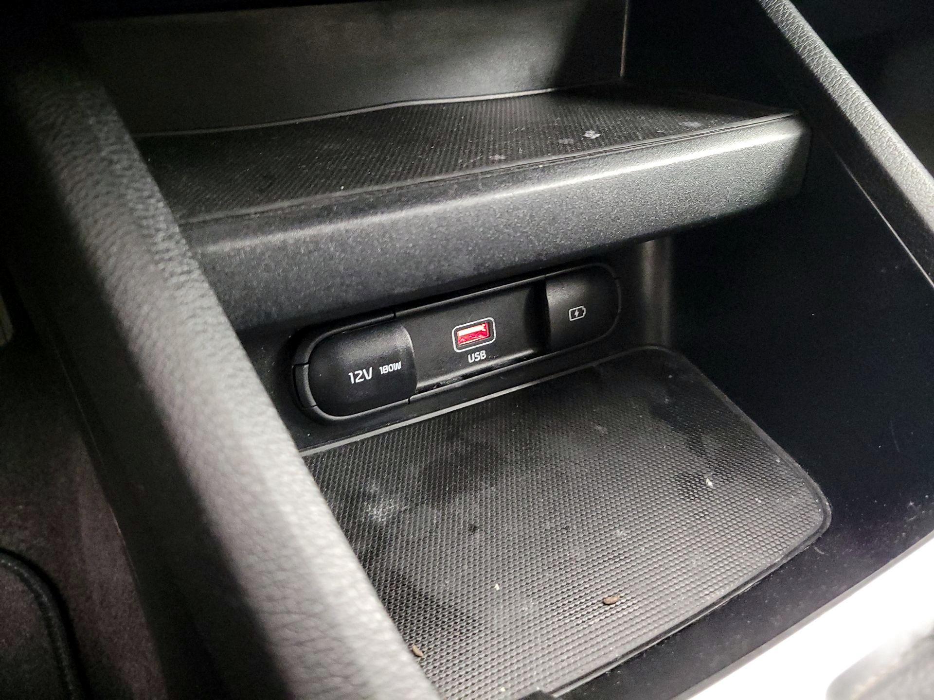 Thumbnail: 2024 Kia Forte - 18