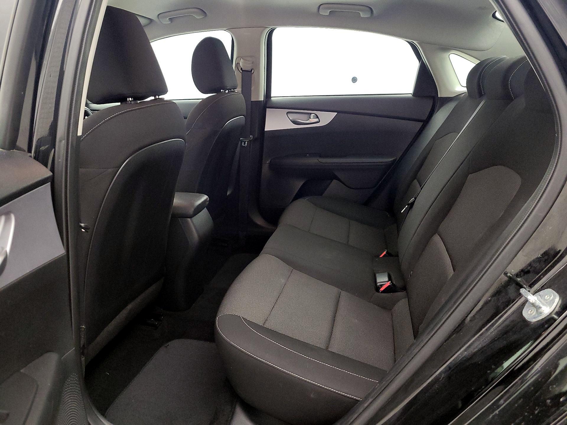 Thumbnail: 2024 Kia Forte - 19