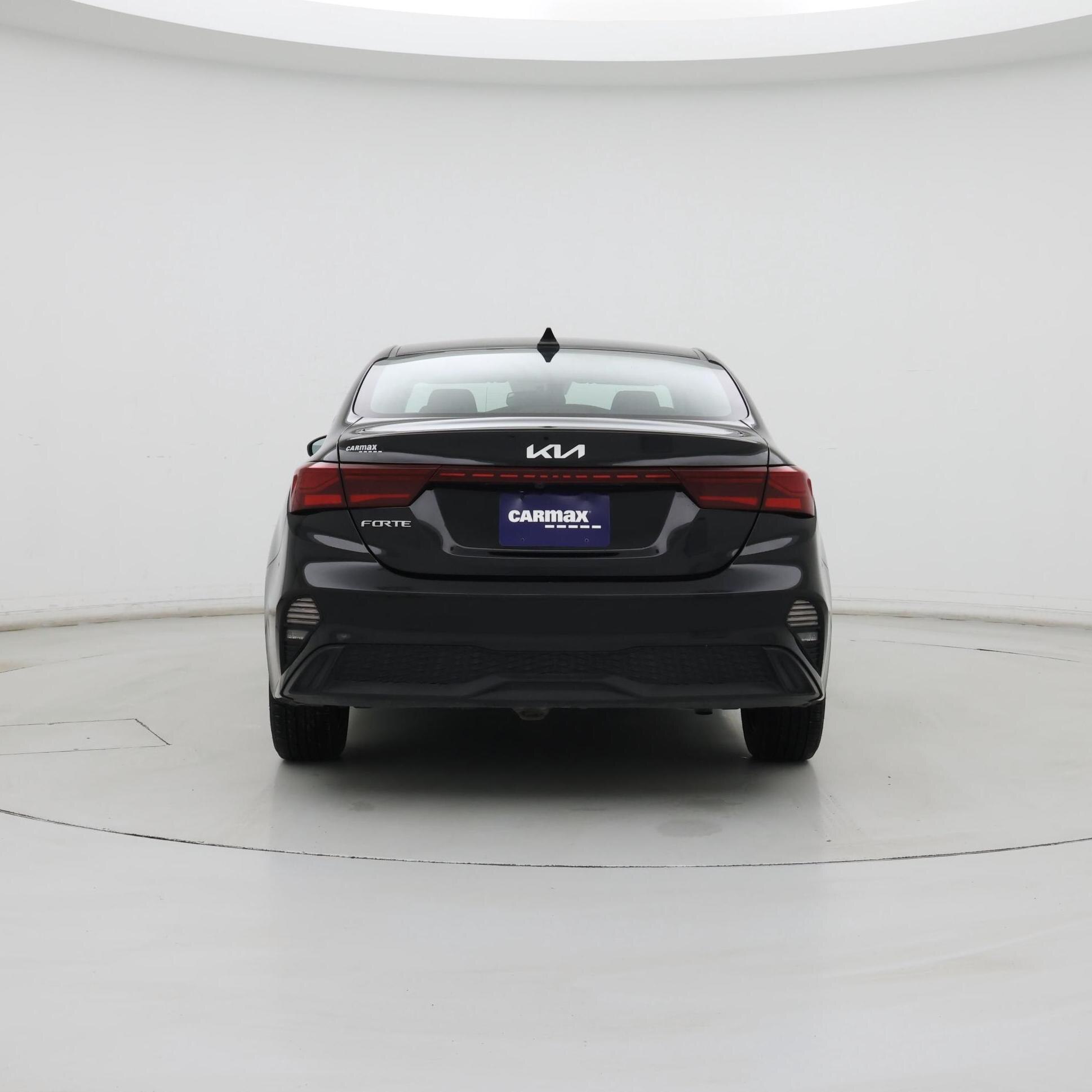 Thumbnail: 2024 Kia Forte - 6