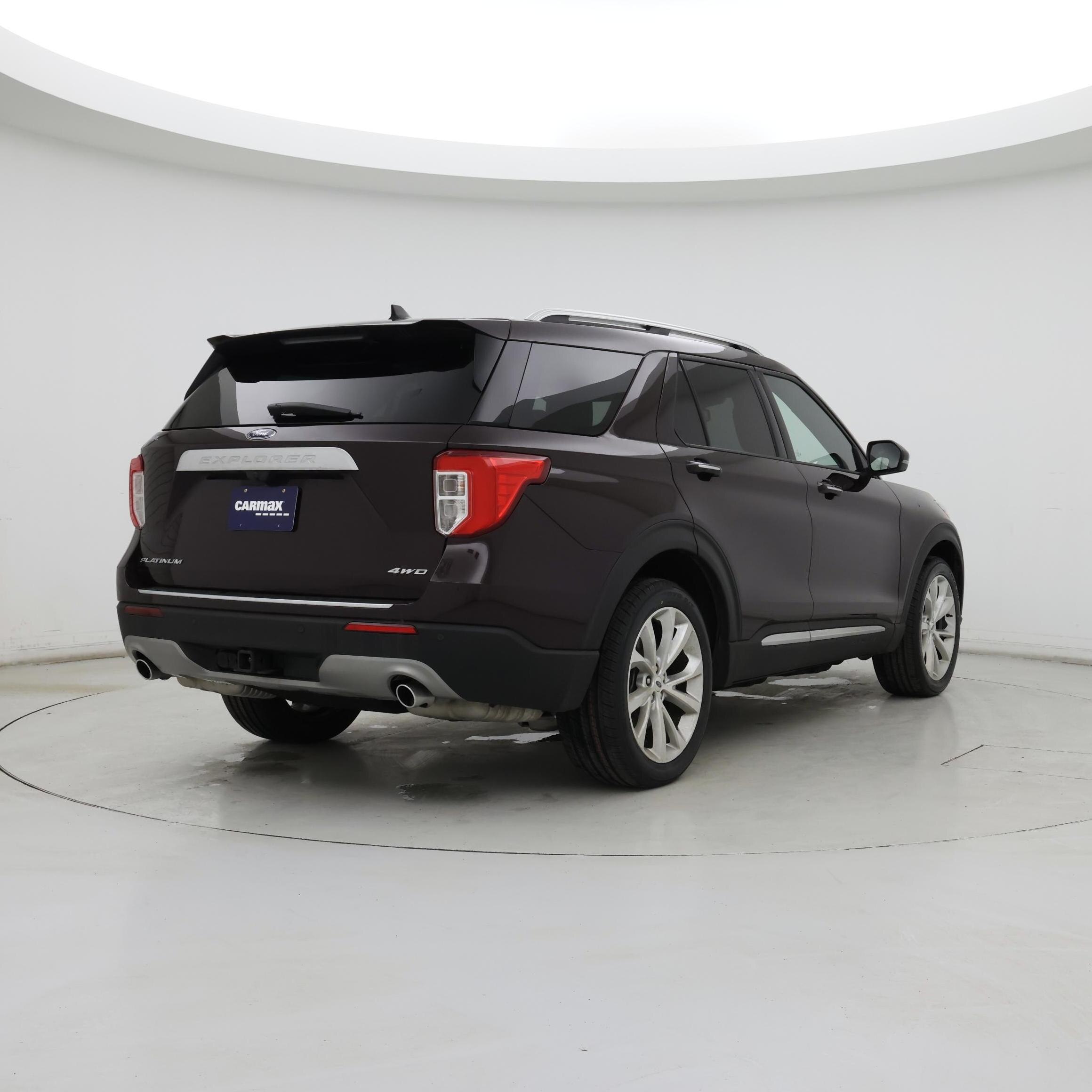 Thumbnail: 2022 Ford Explorer - 8