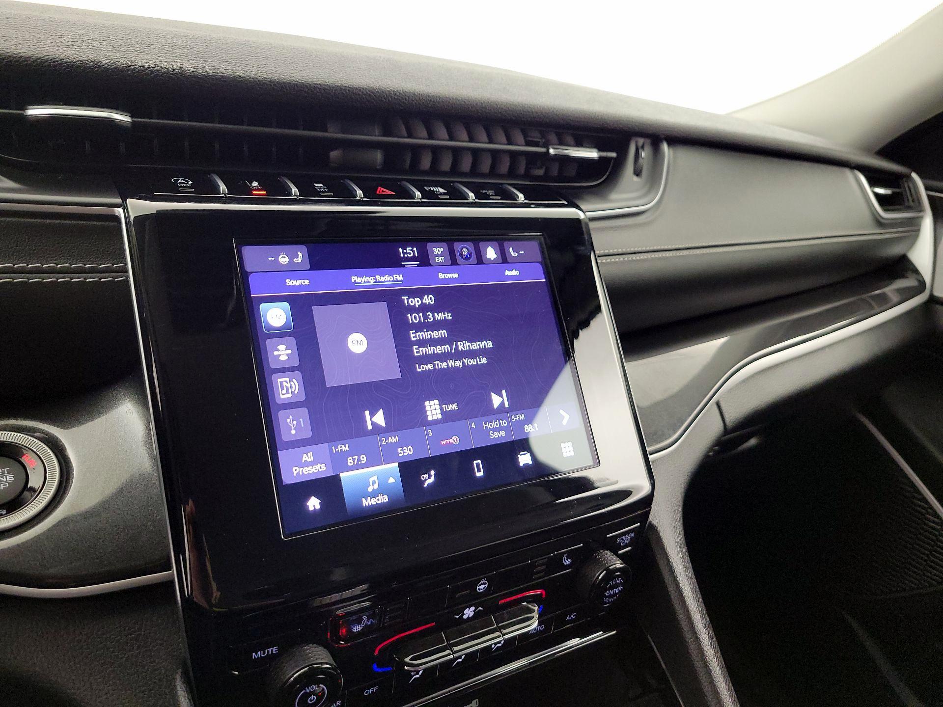 Thumbnail: 2022 Jeep Grand Cherokee - 15