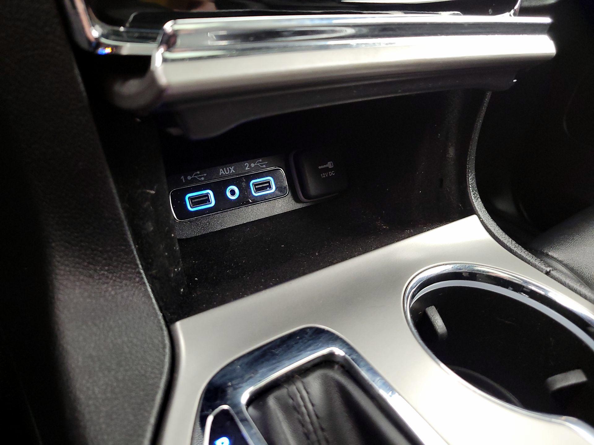 Thumbnail: 2021 Jeep Grand Cherokee - 18