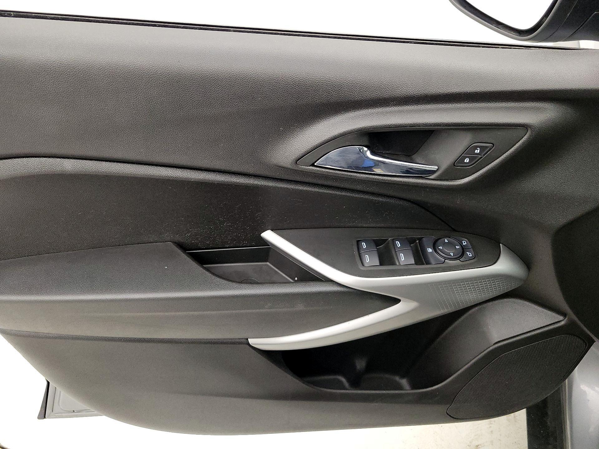 Thumbnail: 2024 Chevrolet Trax - 12