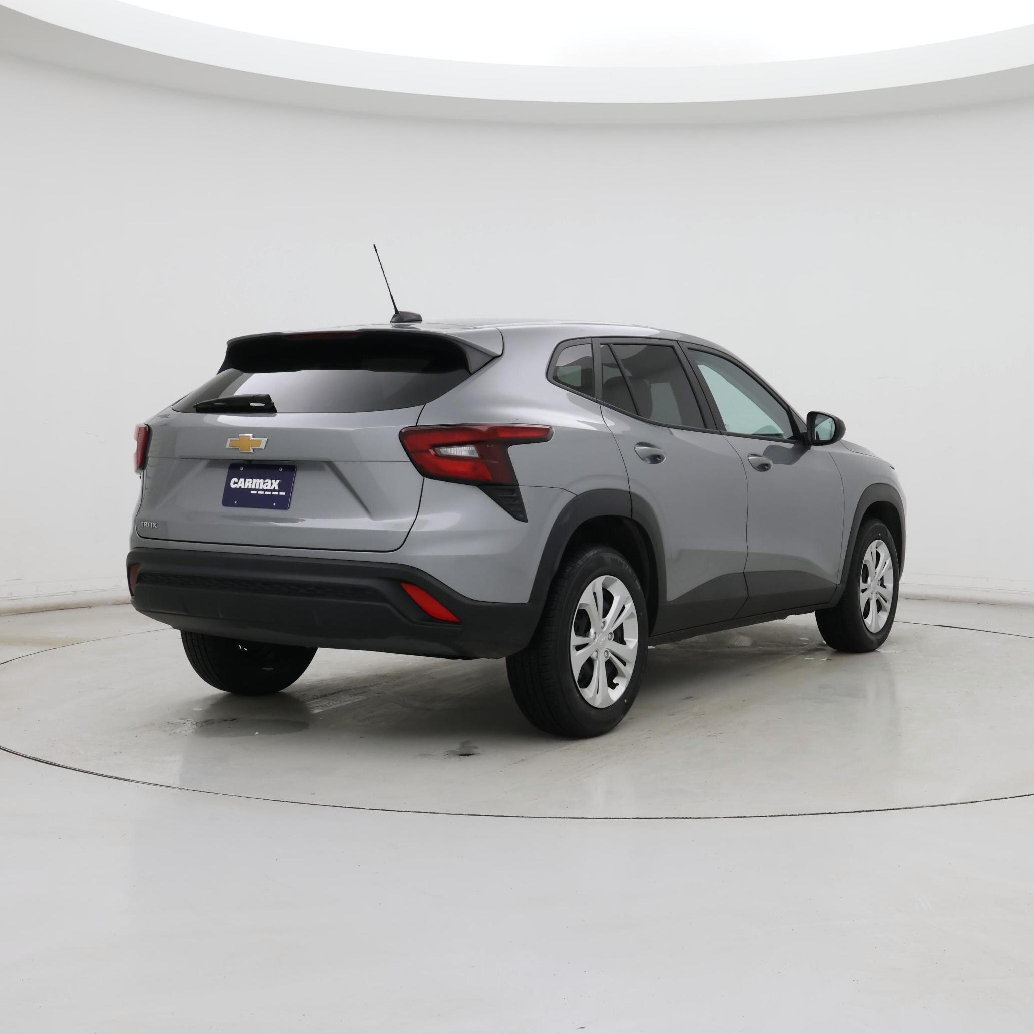 Thumbnail: 2024 Chevrolet Trax - 8