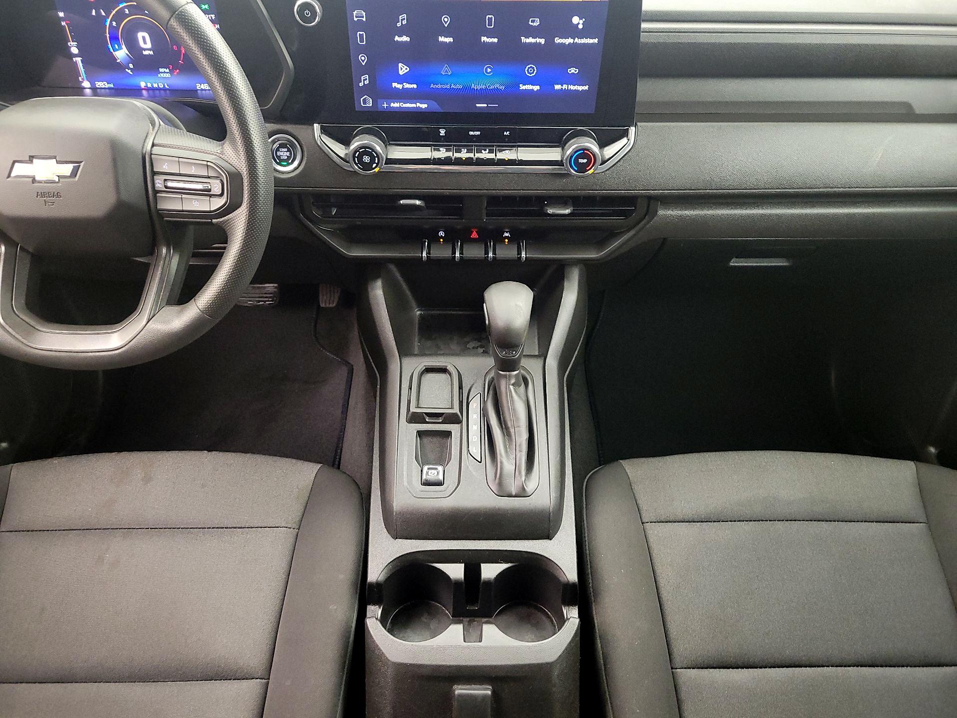 Thumbnail: 2023 Chevrolet Colorado - 18