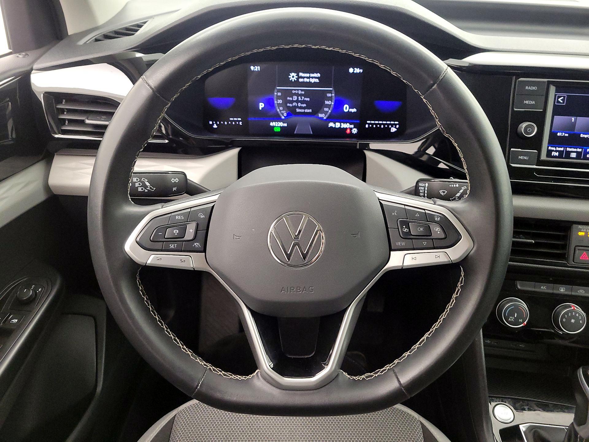 Thumbnail: 2024 Volkswagen Taos - 10