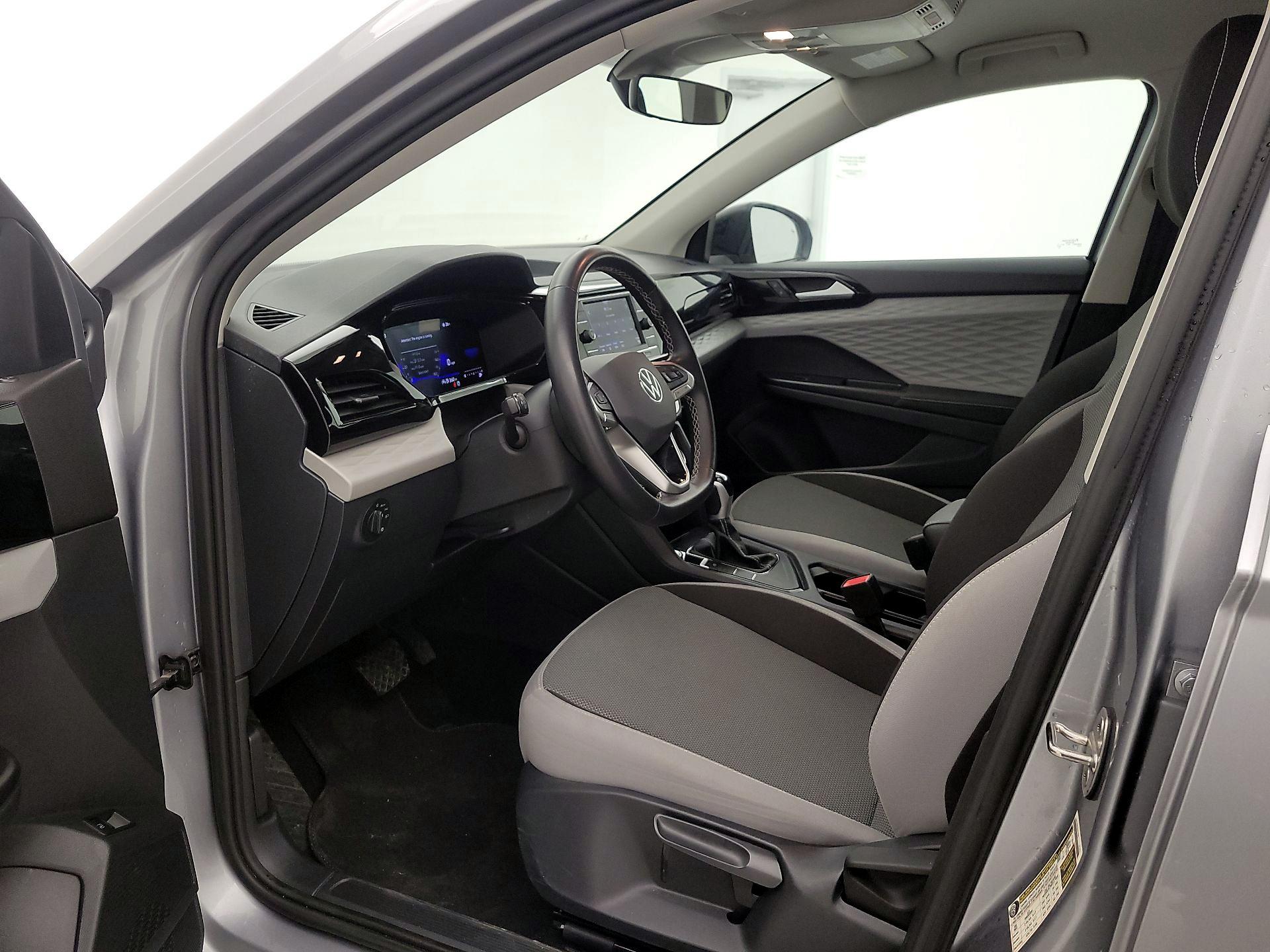 Thumbnail: 2024 Volkswagen Taos - 11