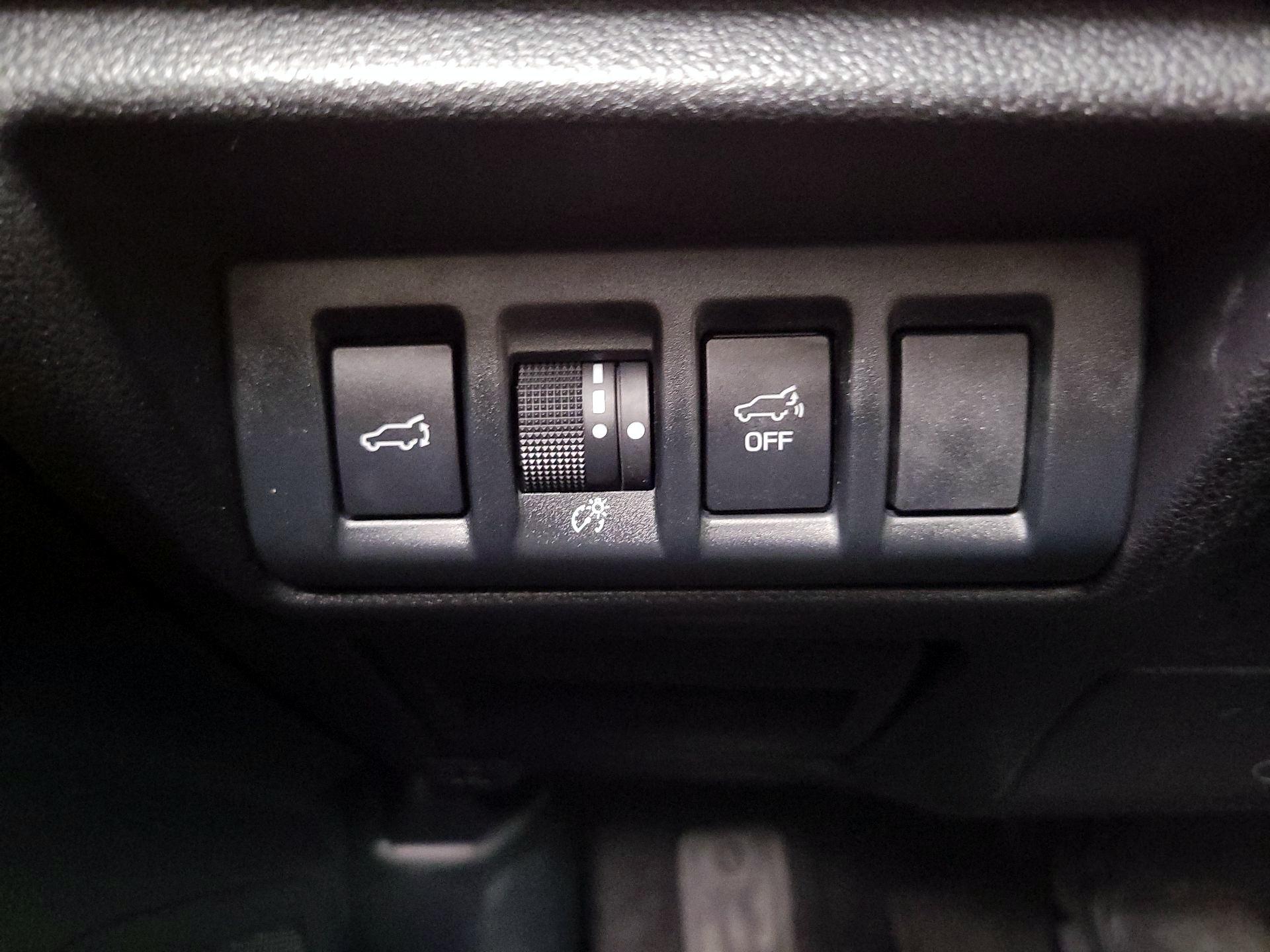 Thumbnail: 2020 Subaru Outback - 13