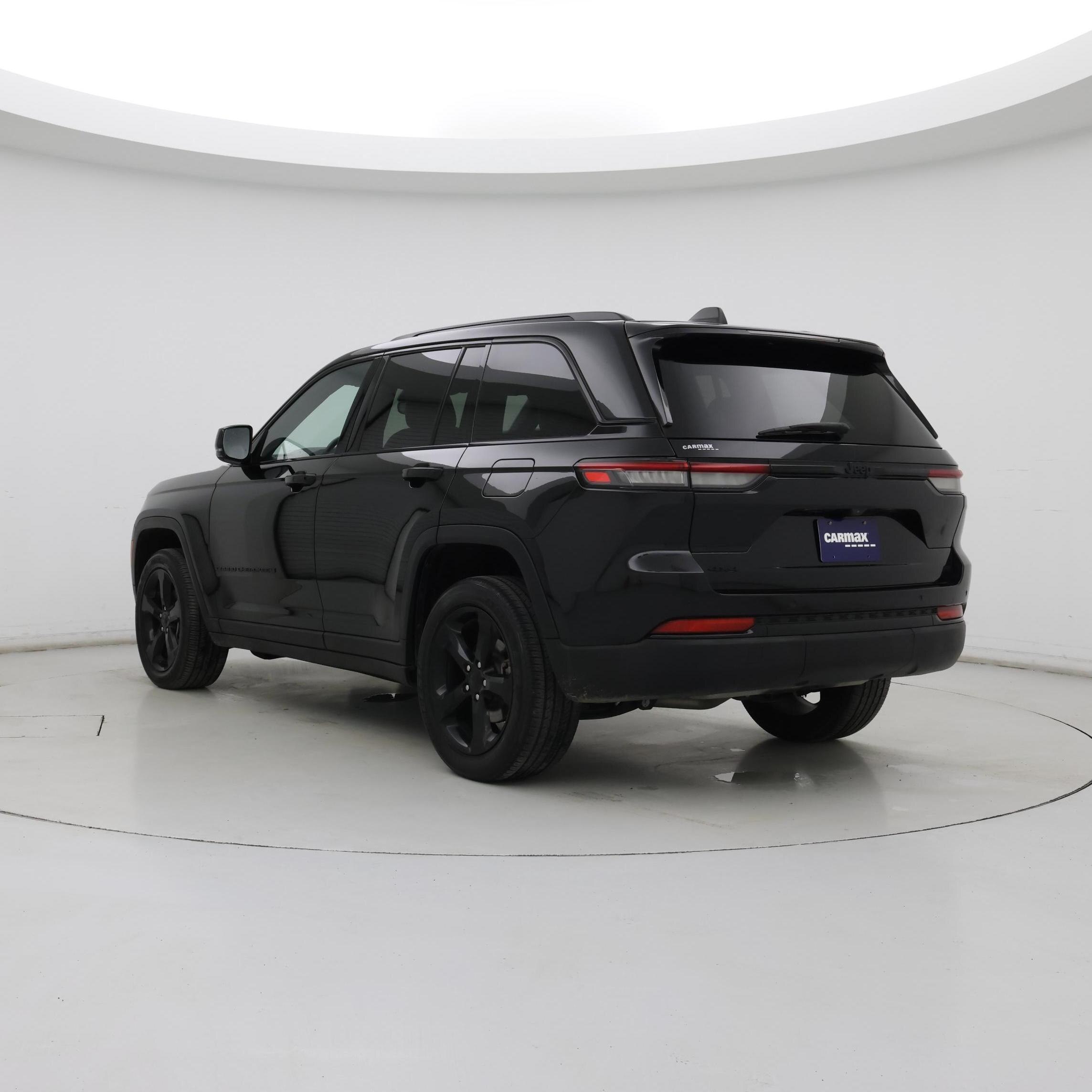 Thumbnail: 2023 Jeep Grand Cherokee - 2
