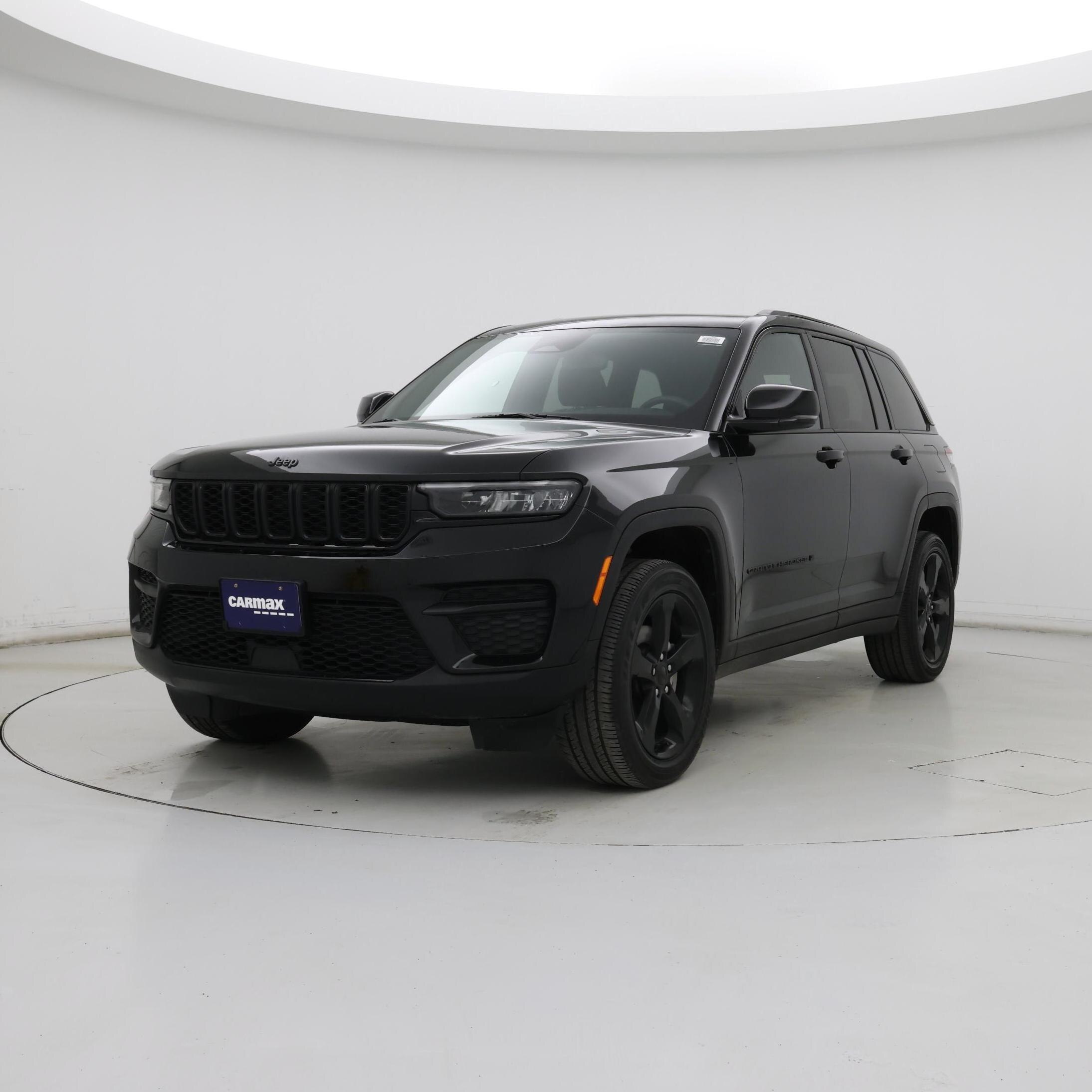 Thumbnail: 2023 Jeep Grand Cherokee - 4