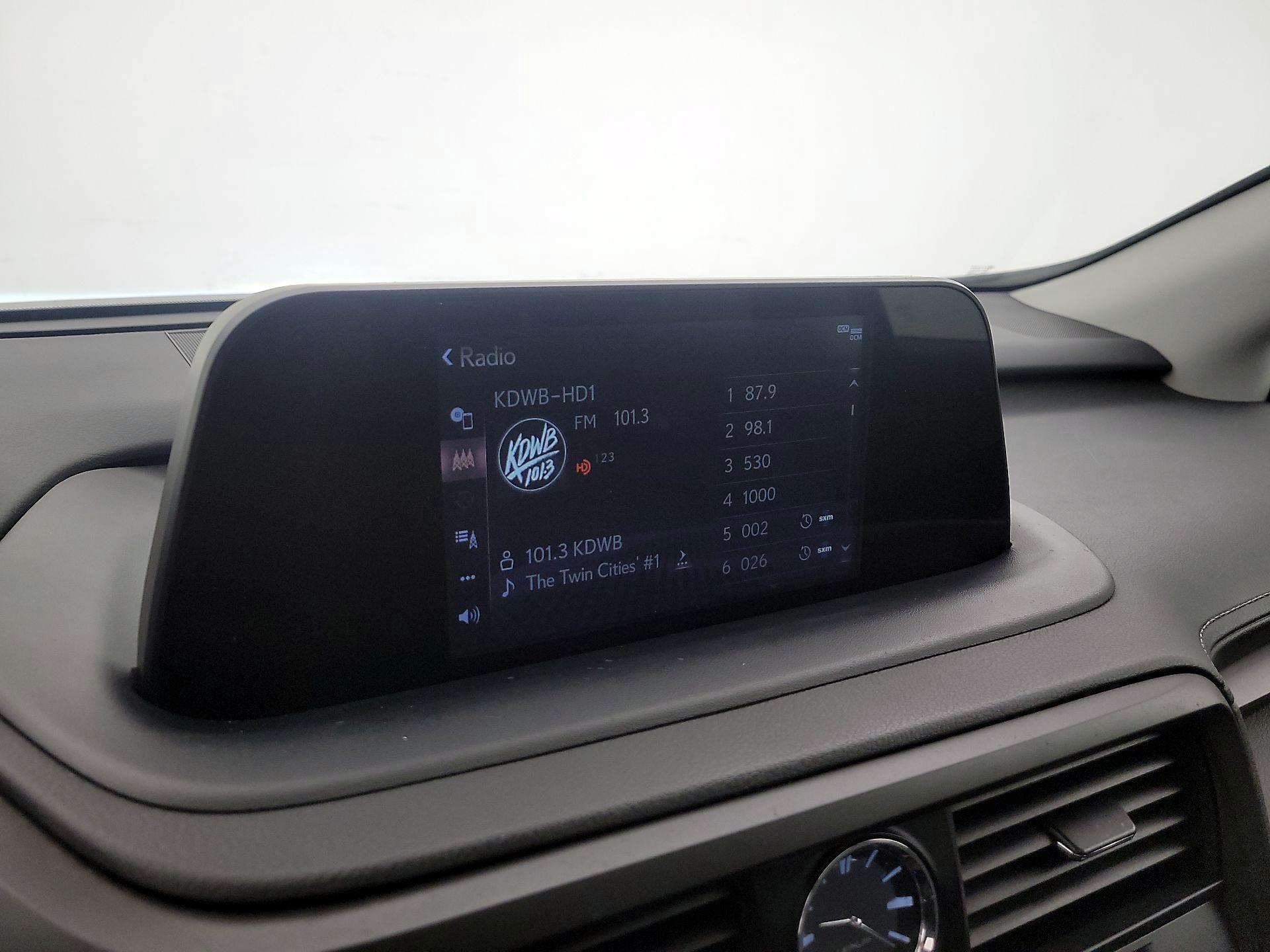 Thumbnail: 2022 Lexus RX - 15