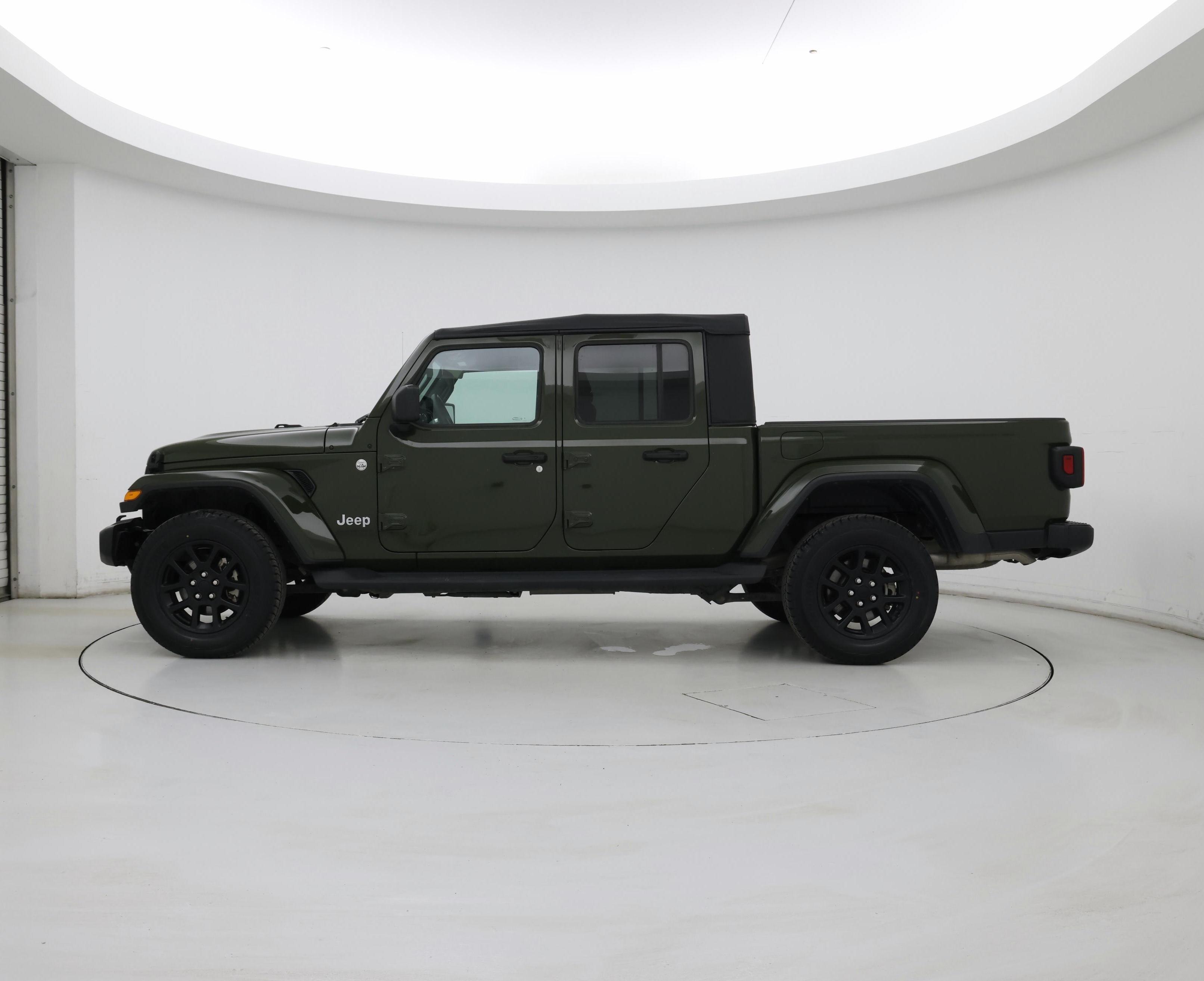 Thumbnail: 2023 Jeep Gladiator - 3