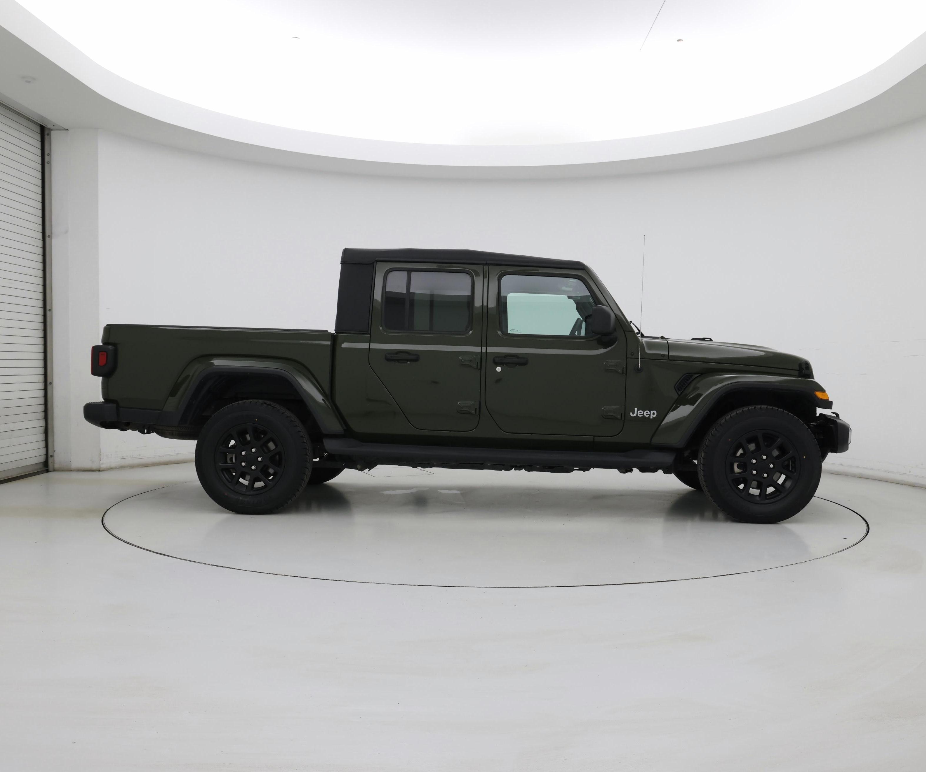 Thumbnail: 2023 Jeep Gladiator - 7