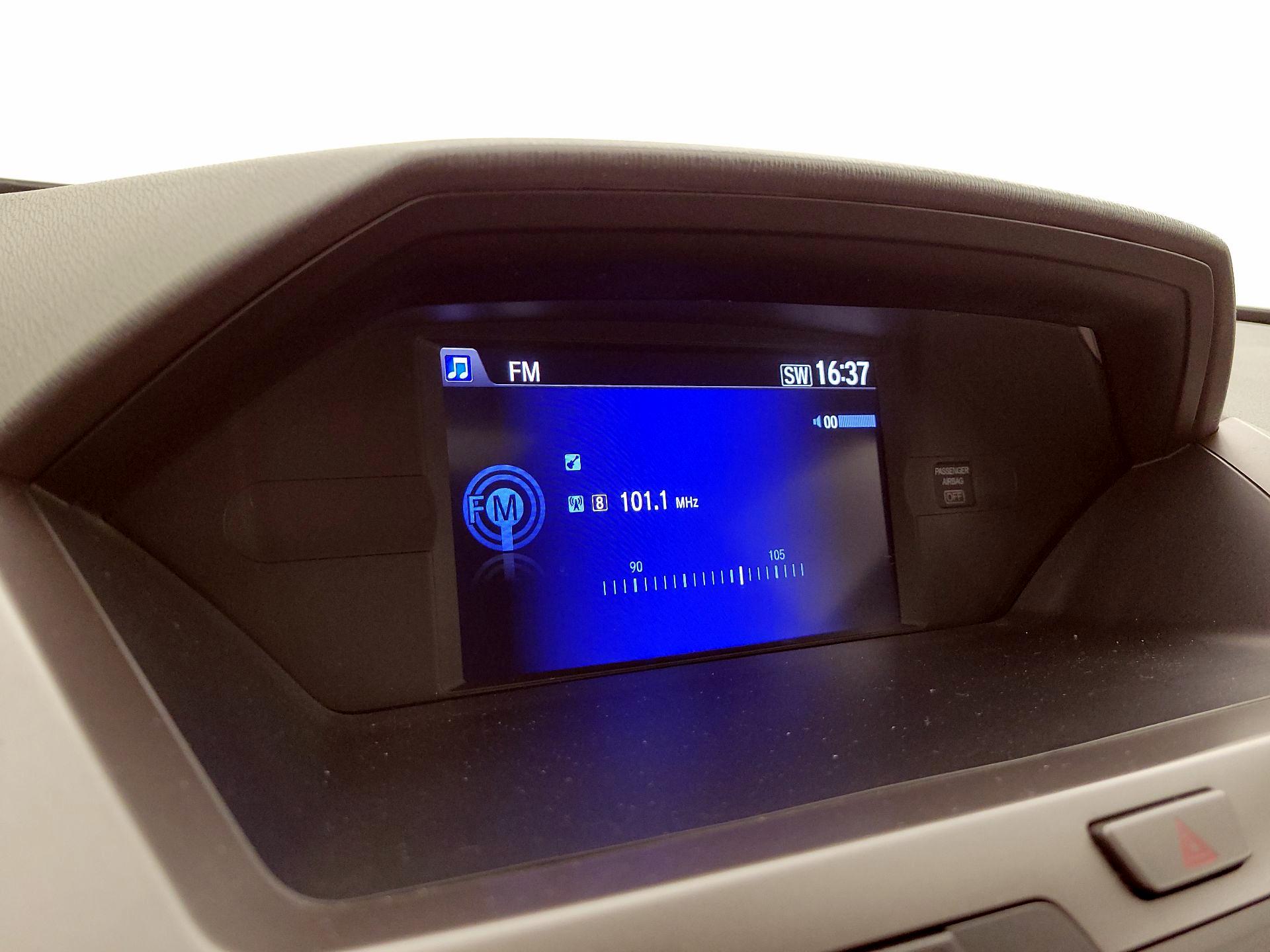 Thumbnail: 2015 Honda Odyssey - 15