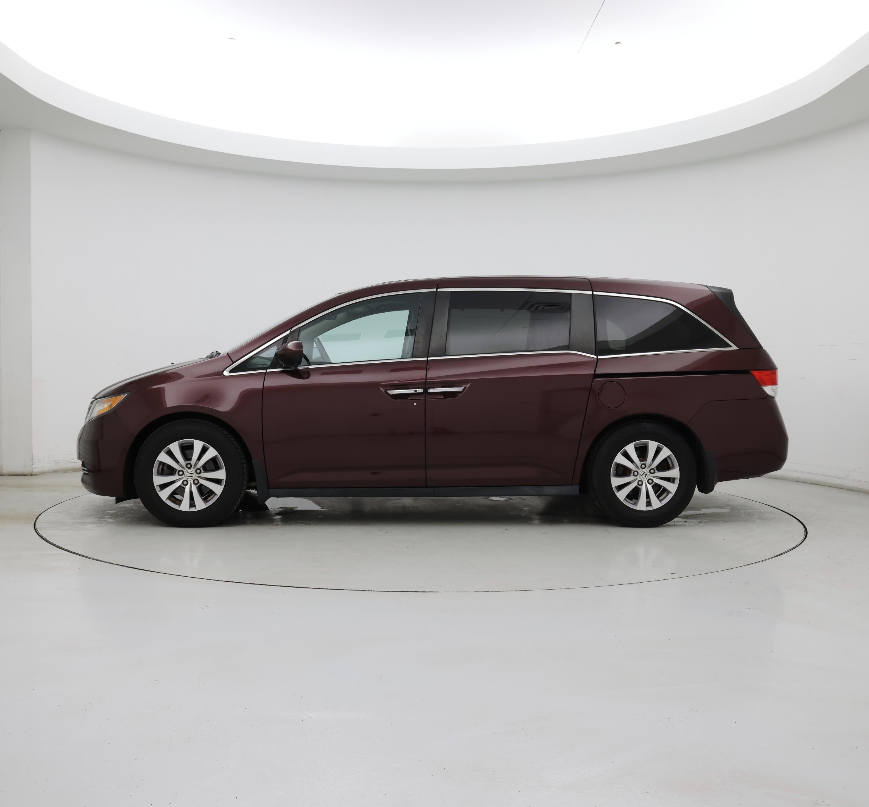 Thumbnail: 2015 Honda Odyssey - 3
