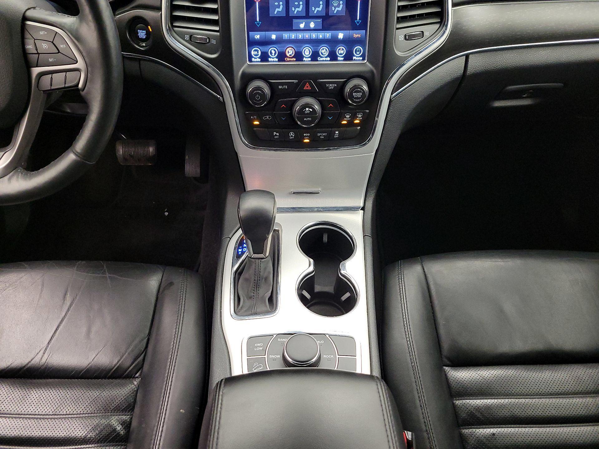 Thumbnail: 2018 Jeep Grand Cherokee - 18